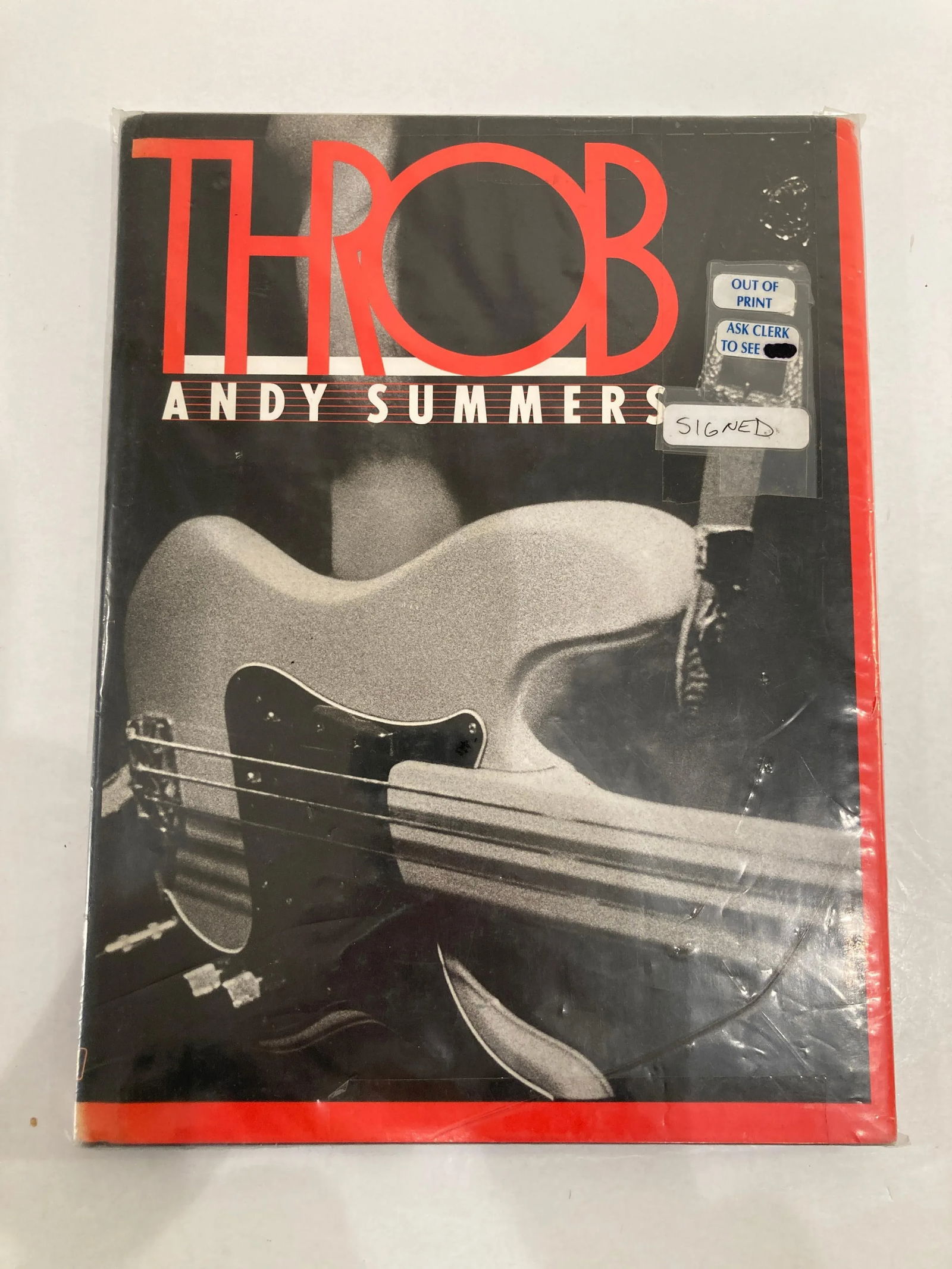 Andy Summers "Throb" 1983 Book Signed Autograph Police Photos Collectible - 3