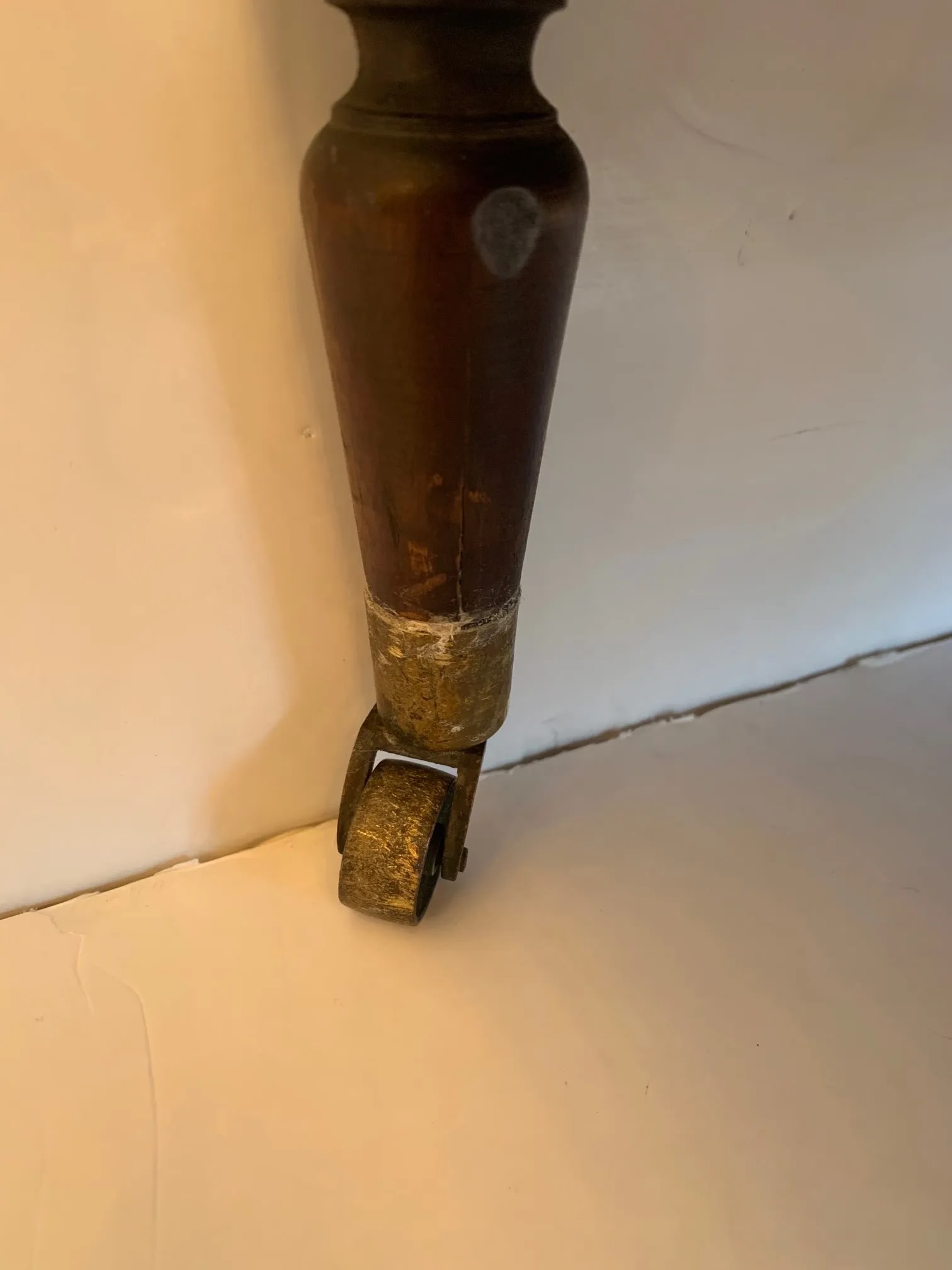 Vintage Mahogany Canterbury Magazine Holder With Single Drawer - 4