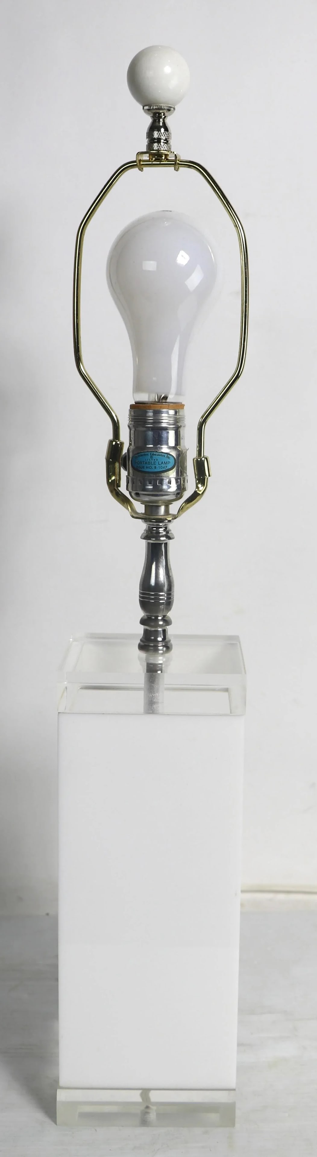 Postmodern Lucite Table Lamp by George Bullio - 2