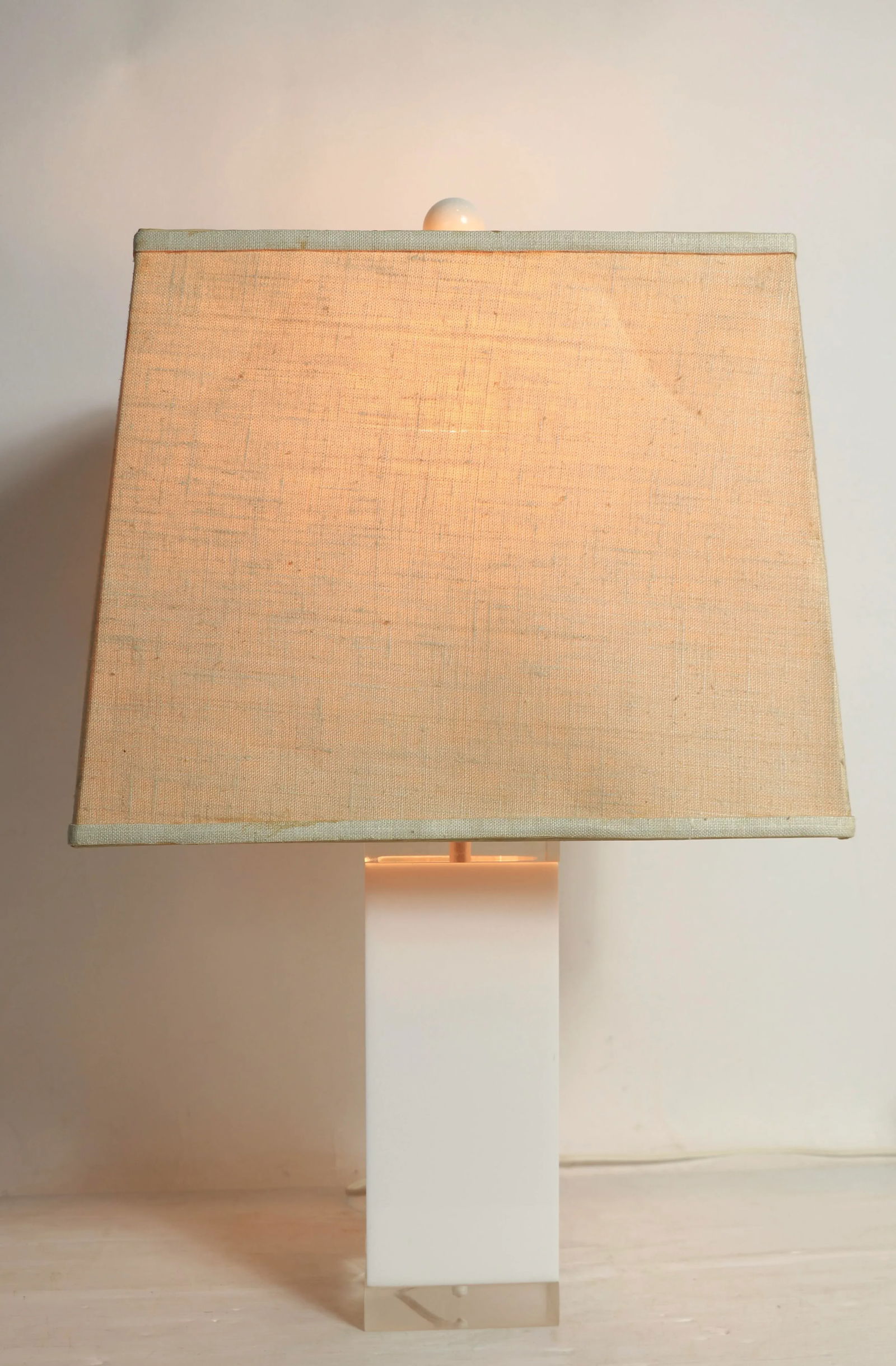 Postmodern Lucite Table Lamp by George Bullio - 9