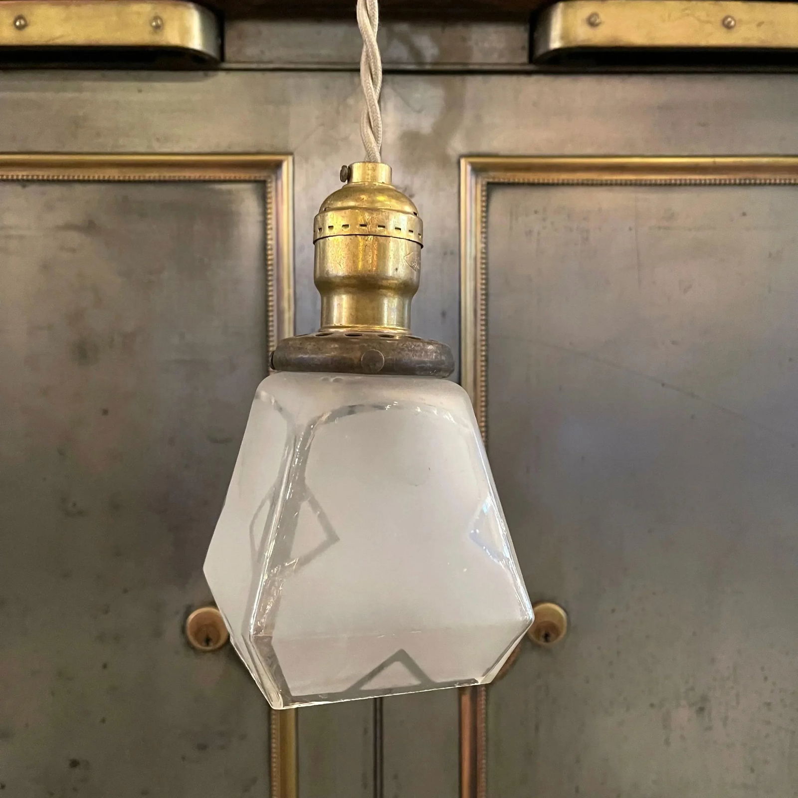 Mid 20th Century Arts & Crafts Faceted Frosted Glass Pendant Light - 2