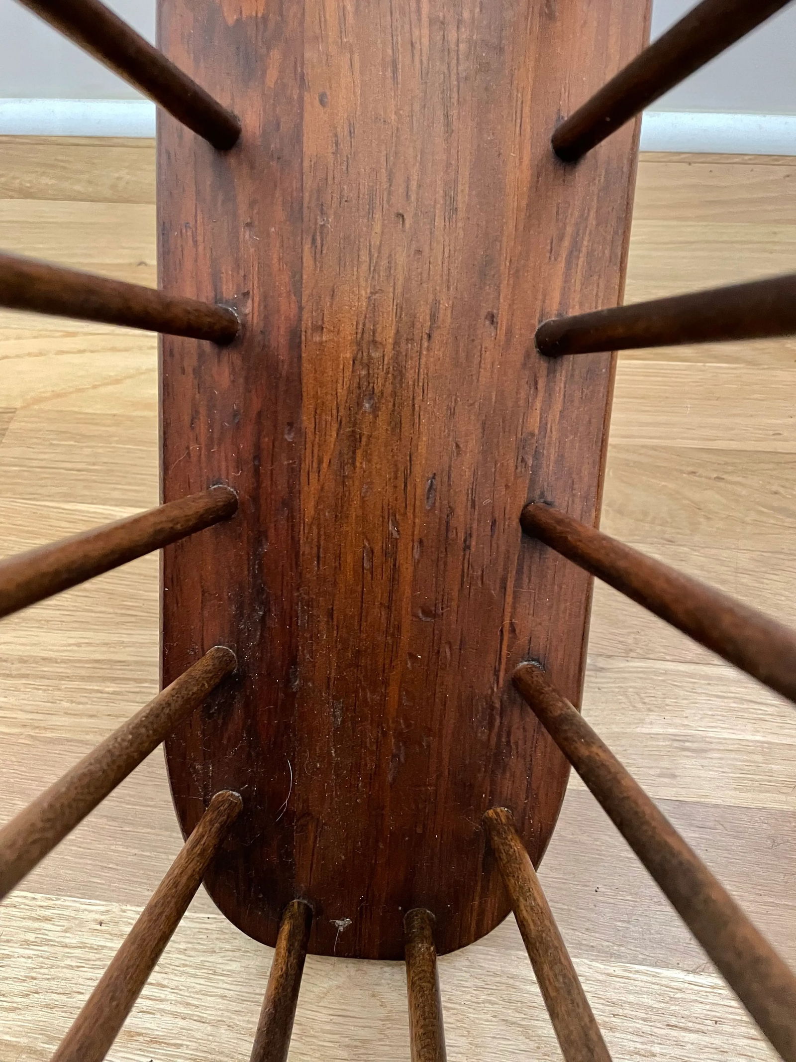 Vintage Cornwall Industries Mid Century Spindle Magazine Rack After Authur Umanoff - 5