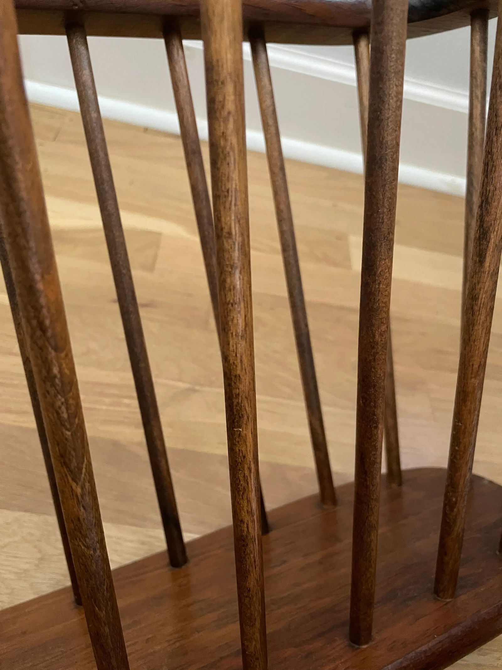 Vintage Cornwall Industries Mid Century Spindle Magazine Rack After Authur Umanoff - 6