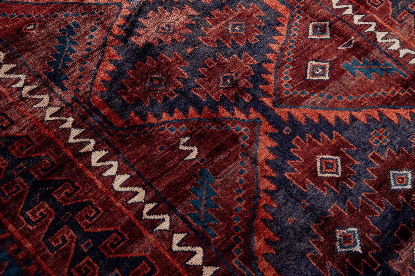 Vintage Handmade Persian Red Geometric Wool Rug 5'9" X 6'10" - 7