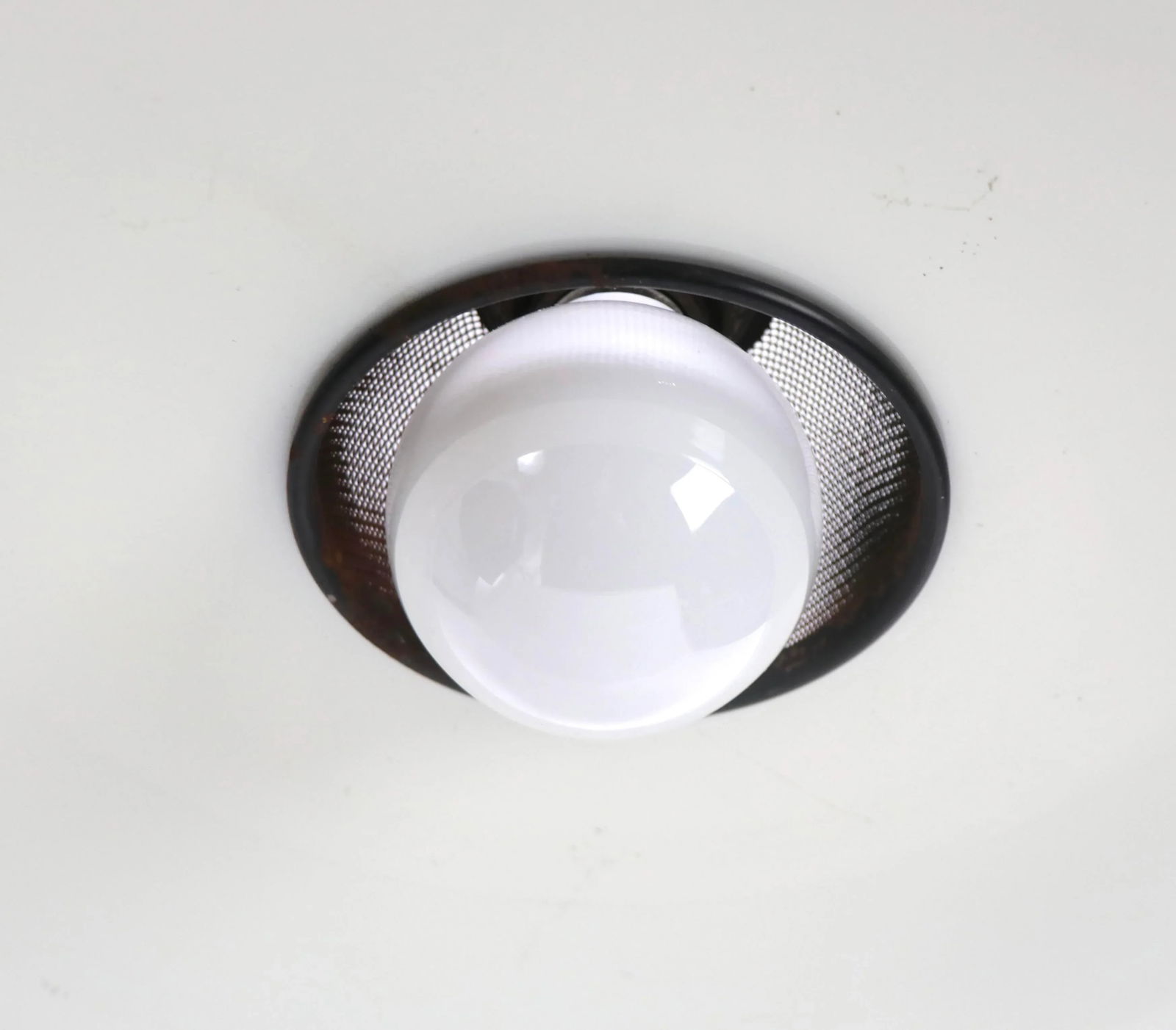 Memphis Style Chandelier Marked Luminaire Csa in Yellow and Black Ca.1980's - 4