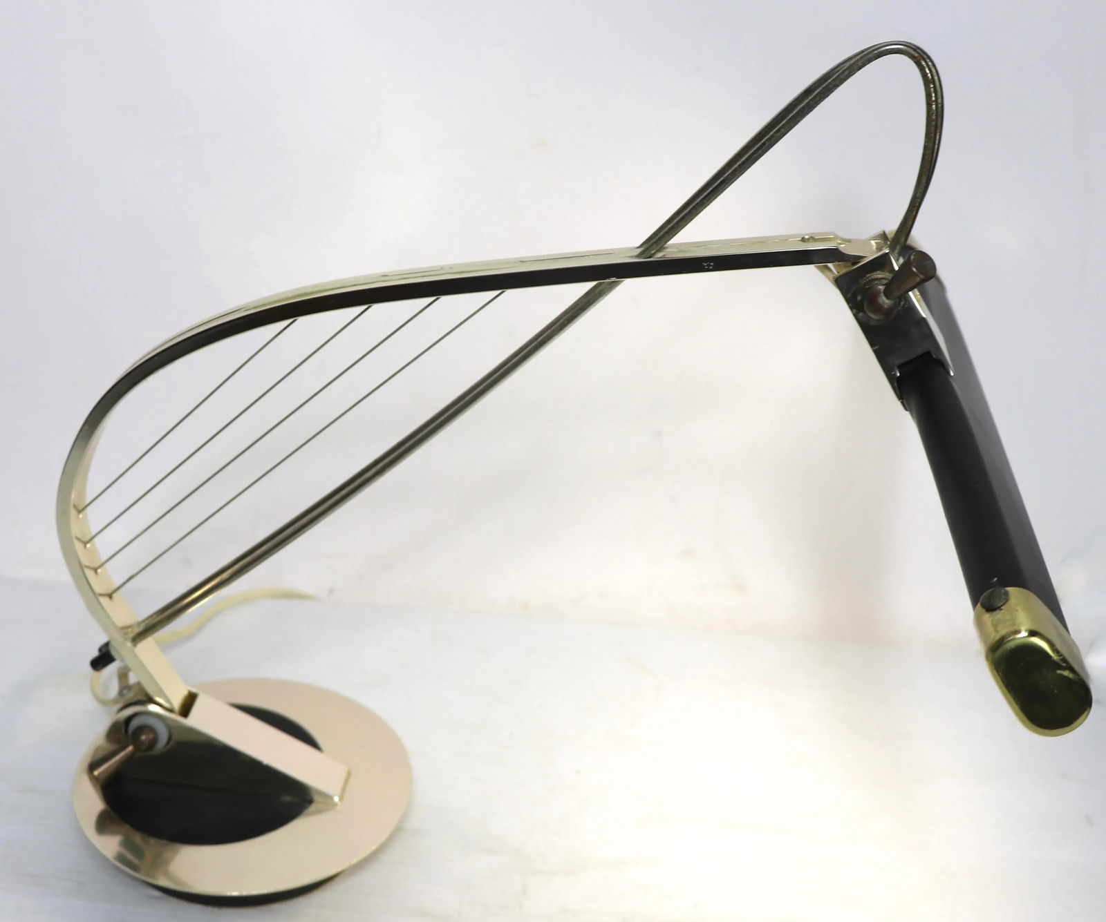 Adjustable Mid Century Harp Form Desk Lamp by Cannon Ca.1950's Made in Usa - 5