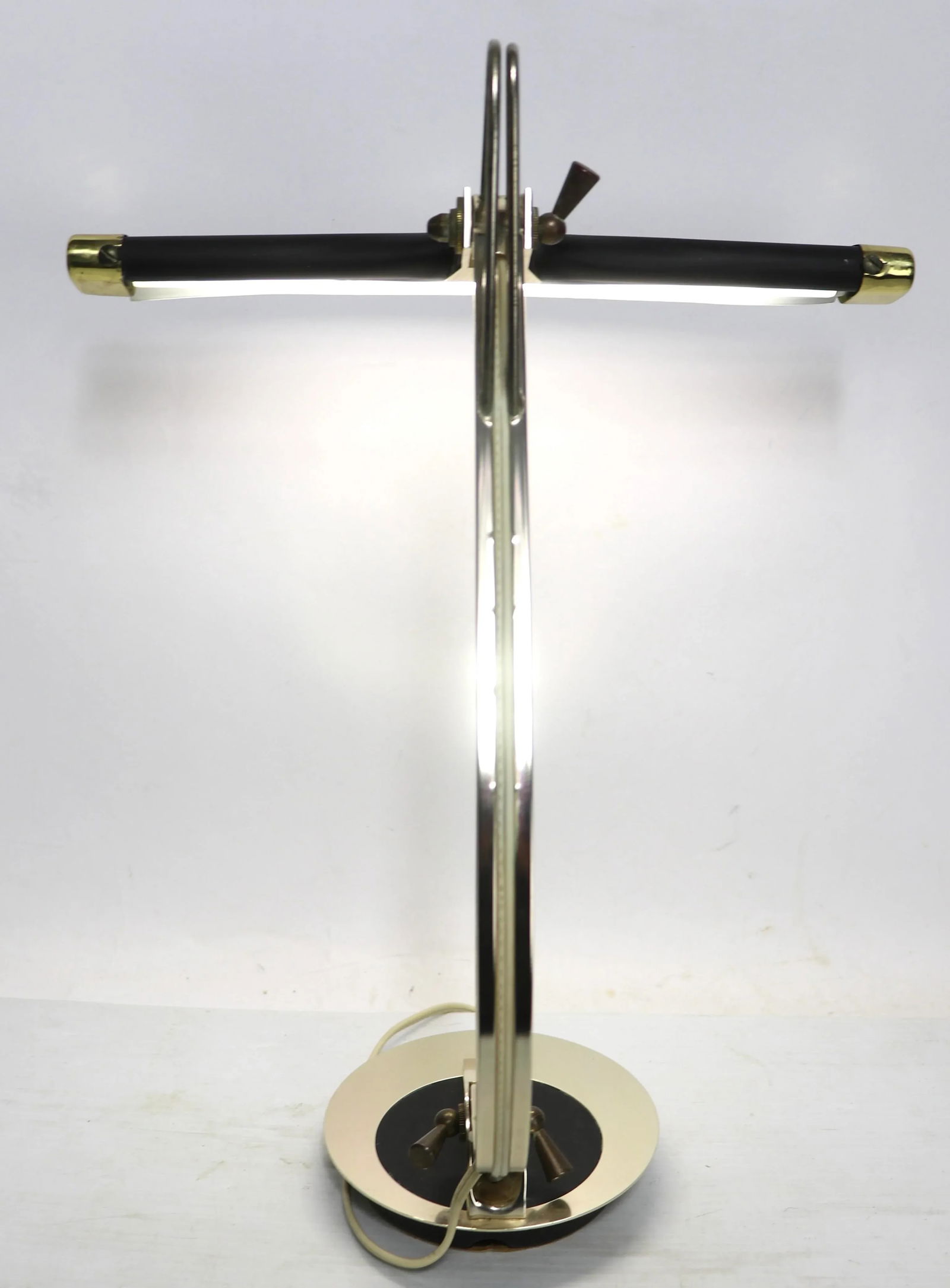 Adjustable Mid Century Harp Form Desk Lamp by Cannon Ca.1950's Made in Usa - 6