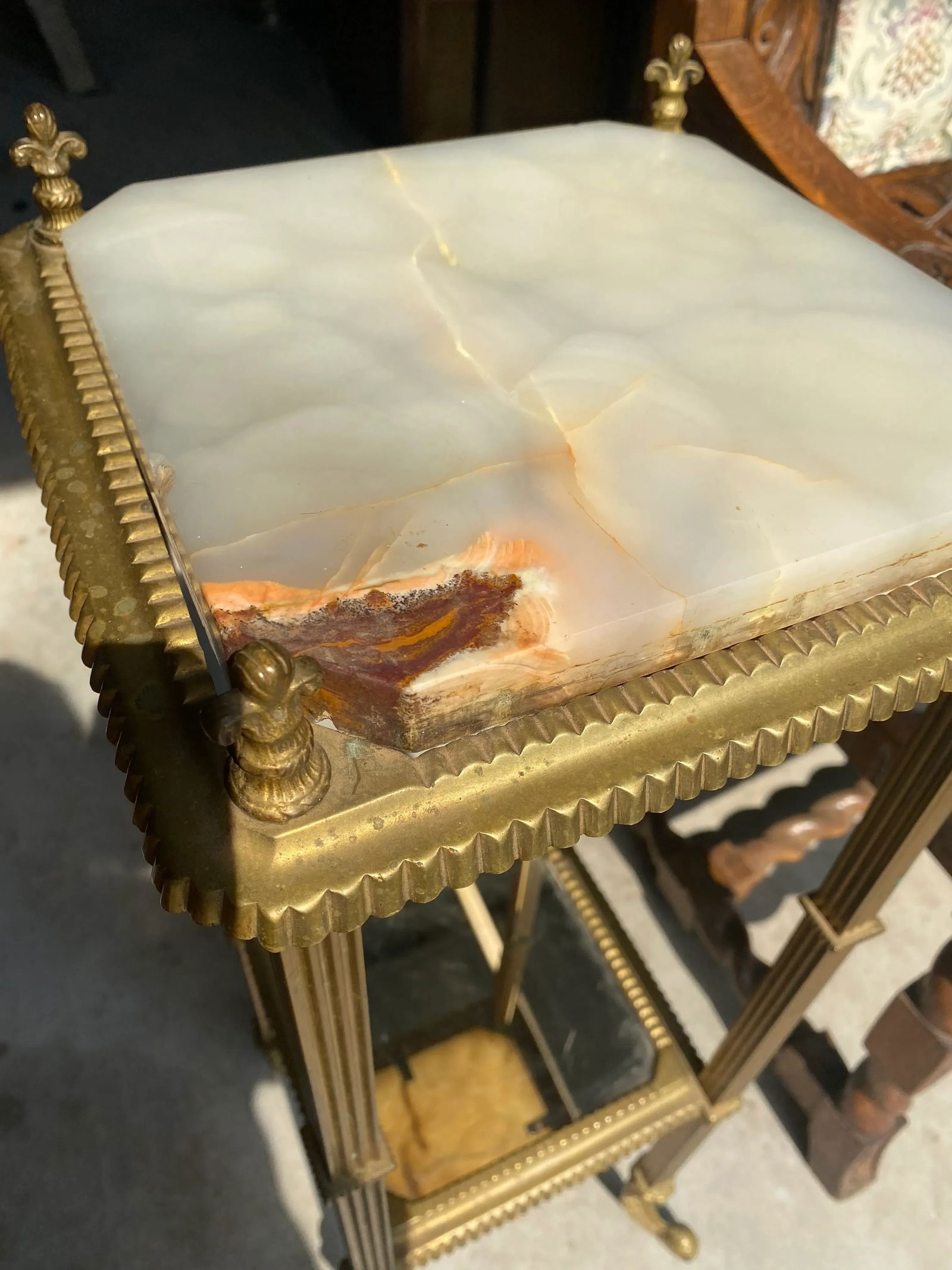 1970s Vintage Brass and Marble Footed Side Table - 7