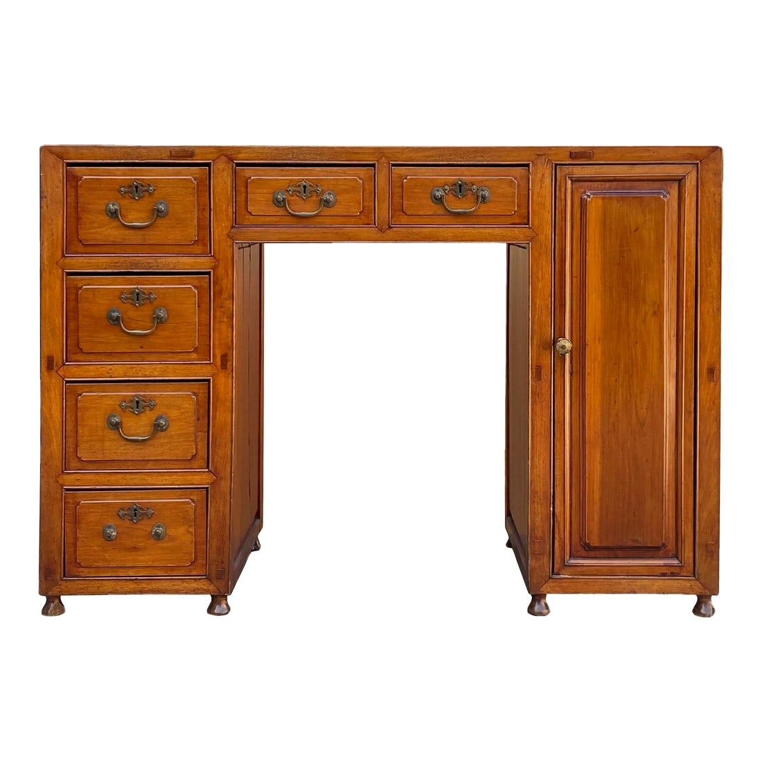 Chinese Vintage Brown Wood Editor Office Writing Desk Table: This is an oriental-style writing desk made of elmwood in a brown stain finish. There is an extra plank for an extension. Dimensions: w45" x d17" + (flip plank d 9.5") x h31.5" ( center w19.5"x