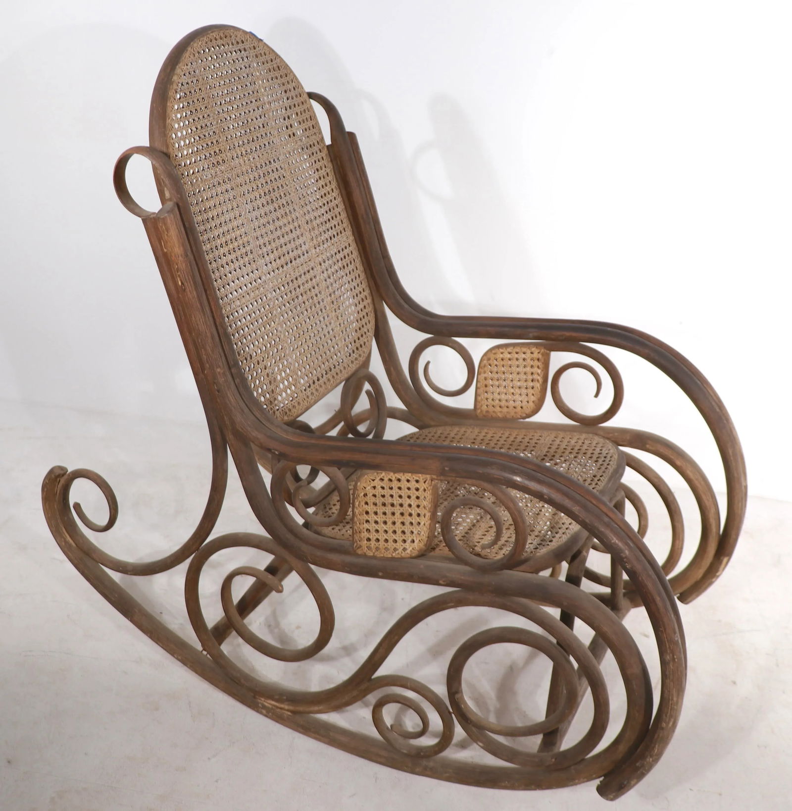 Oversize Bentwood Thonet Style Rocking Chair as Is - 4