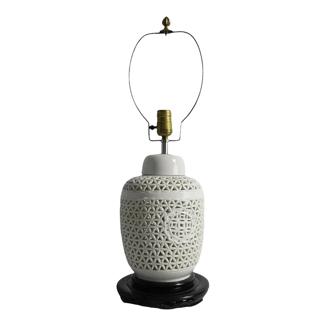 Reticulated Blanc DeChine Ginger Jar Table Lamp in the Chinese Style (1 of 9)