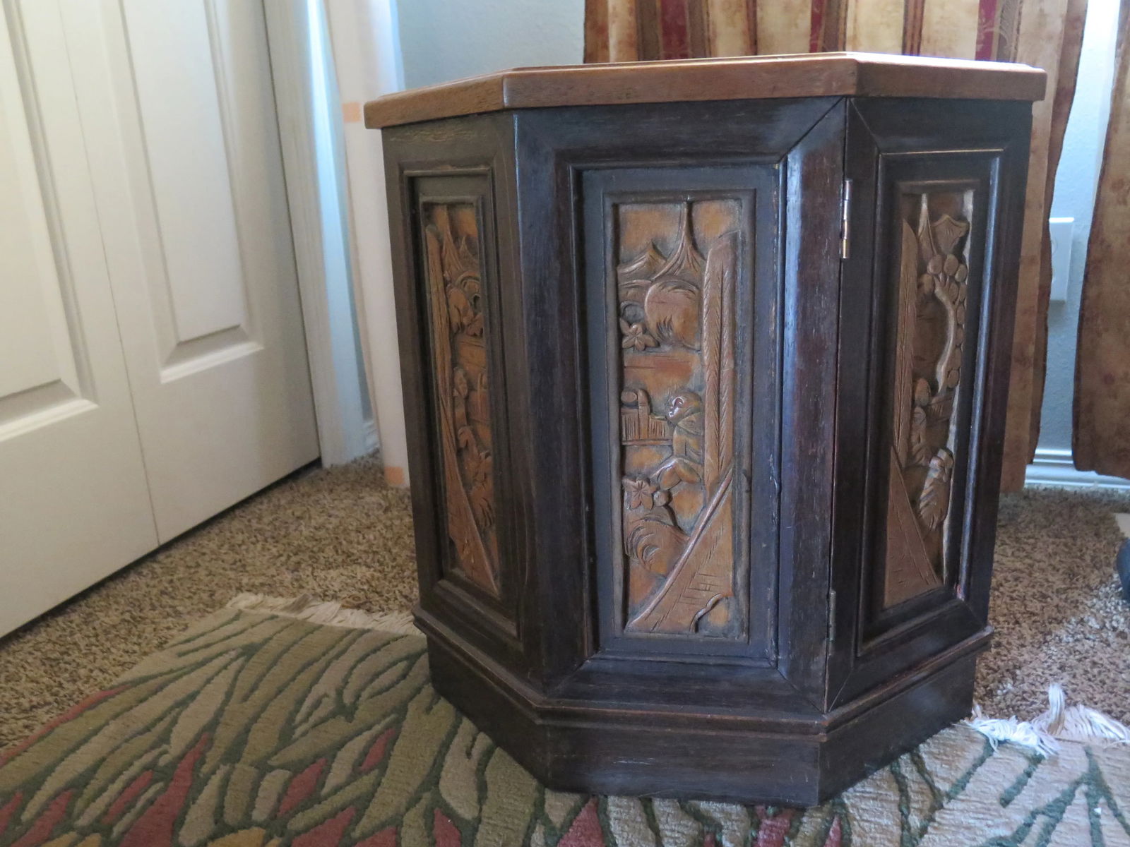 Vintage Octagonal Hand Carved Teak Wood Asian Table - 4