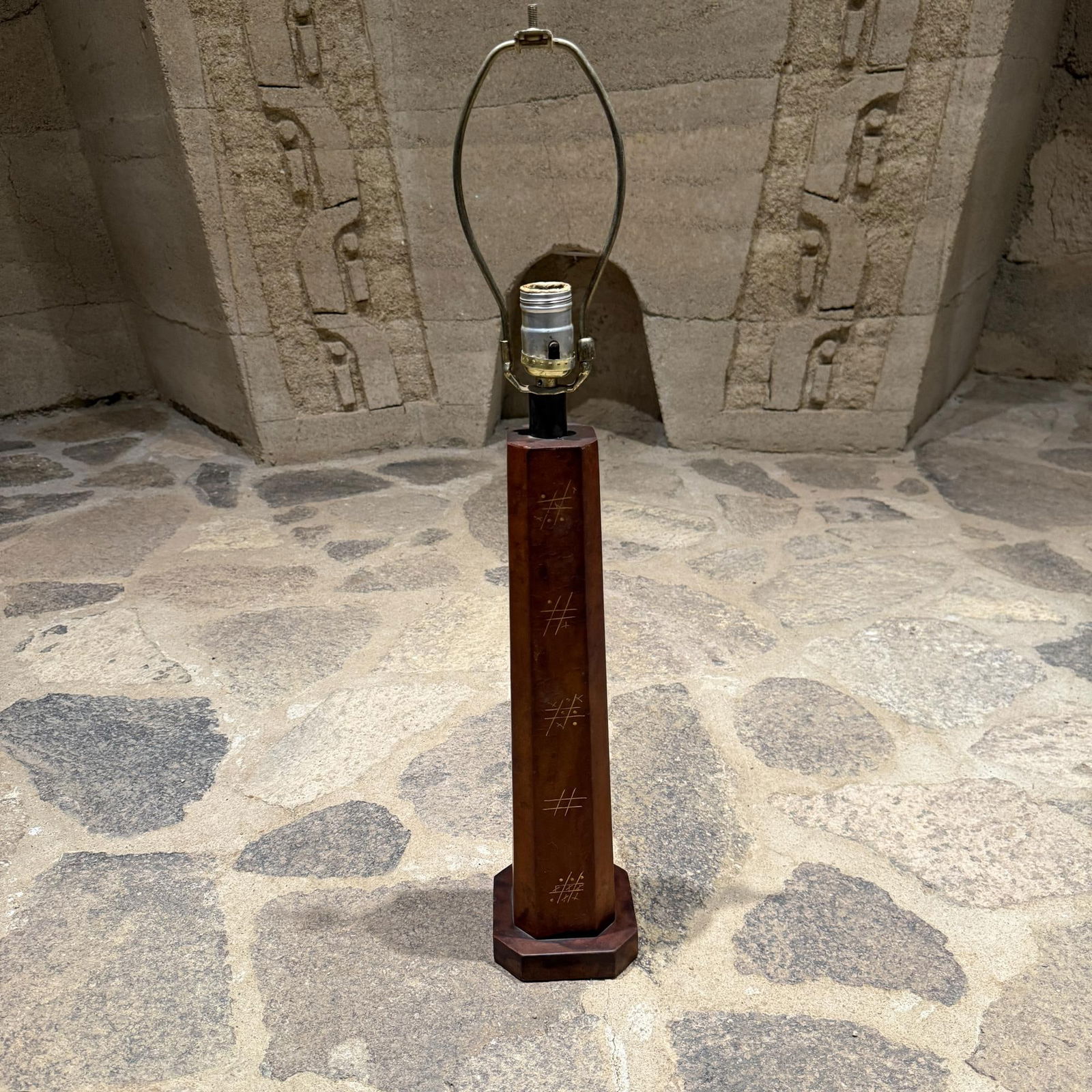 1950s Hand Painted Leather Table Lamp Tic-Tac -Toe Mexico - 15