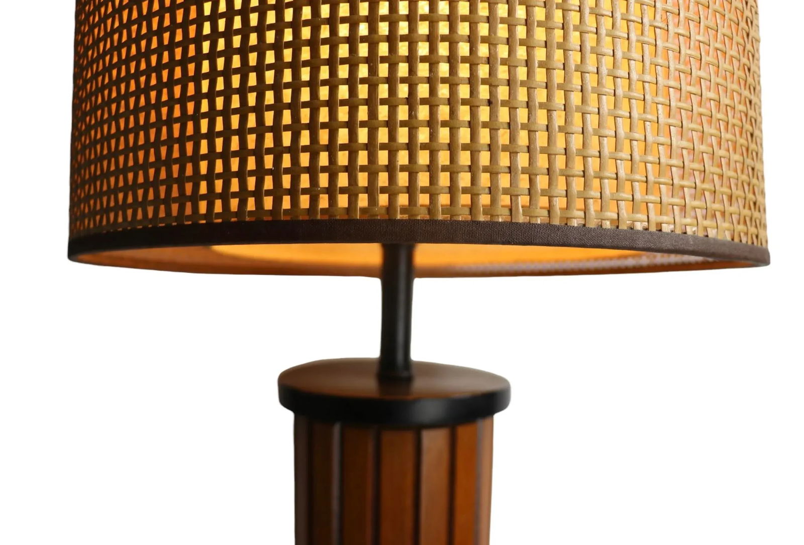 Mid Century Gruvwood Table Lamp With Original Woven Shade Ca 1960's - 10