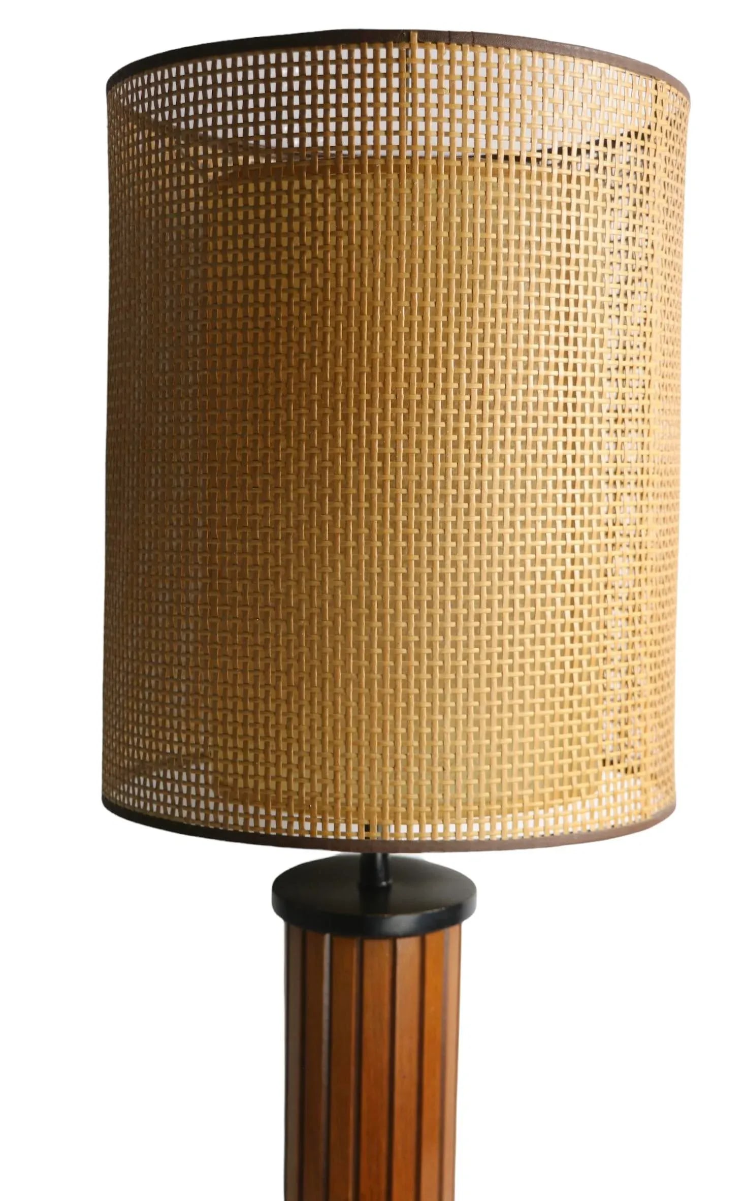 Mid Century Gruvwood Table Lamp With Original Woven Shade Ca 1960's - 7