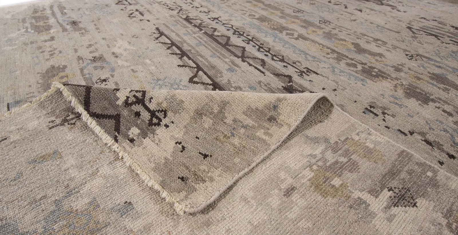 Contemporary Indian Handmade Gray Geometric Wool Rug - 2