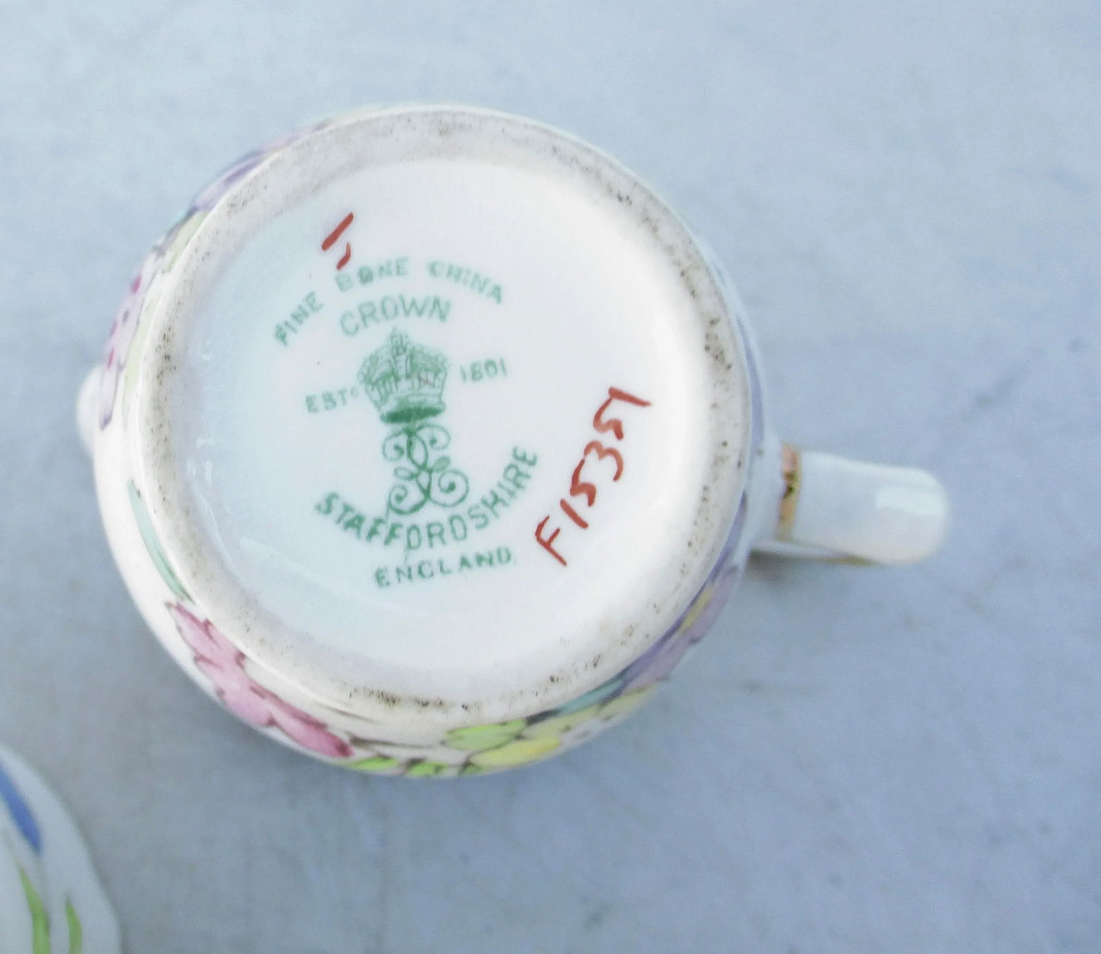 1930s Crown Staffordshire Demitasse Sugar and Creamers Set- 3 Pieces - 7