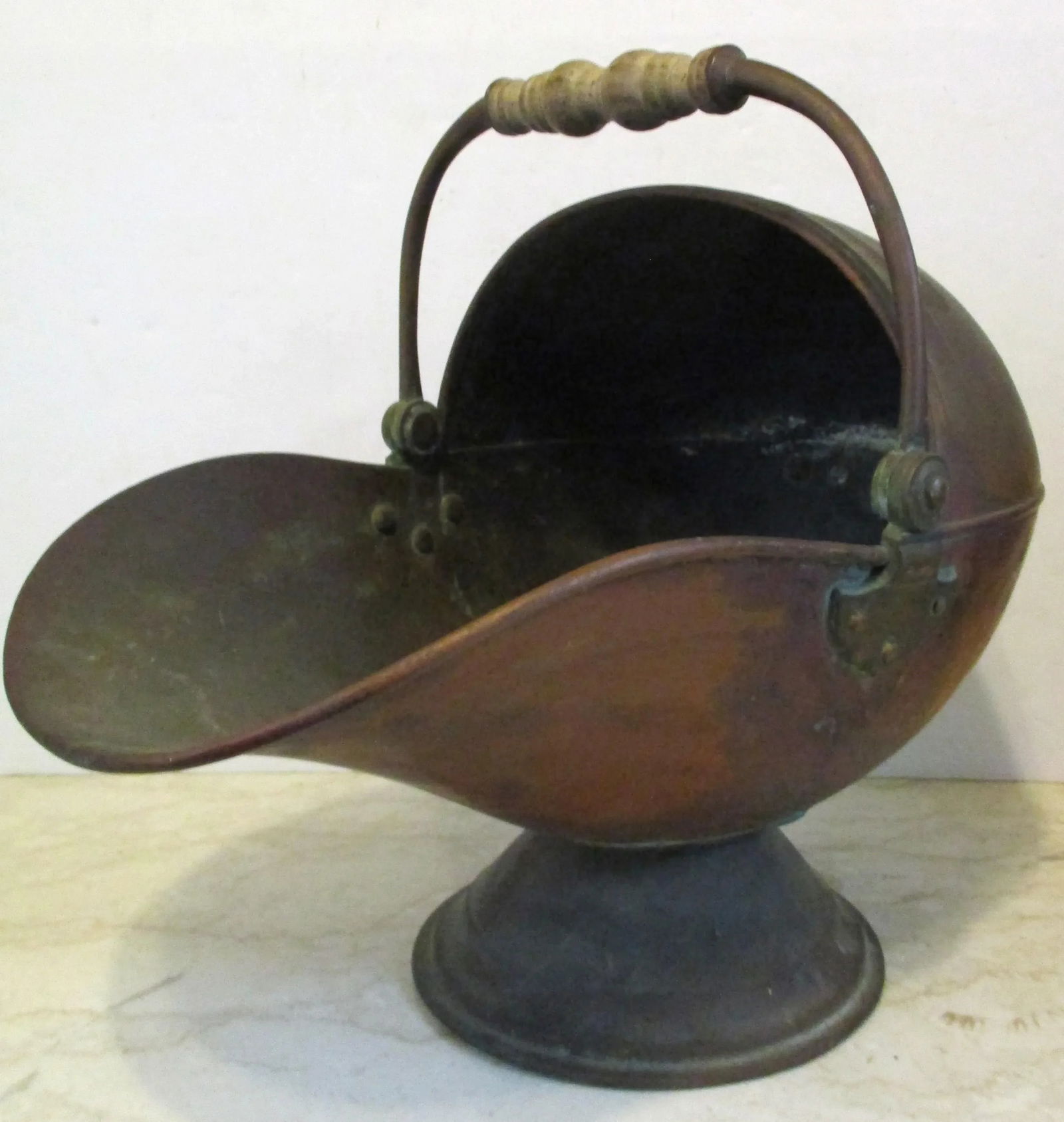 Large Antique Victorian Helmet Coal Scuttle and Scoop English Copper - Set of 2 - 4