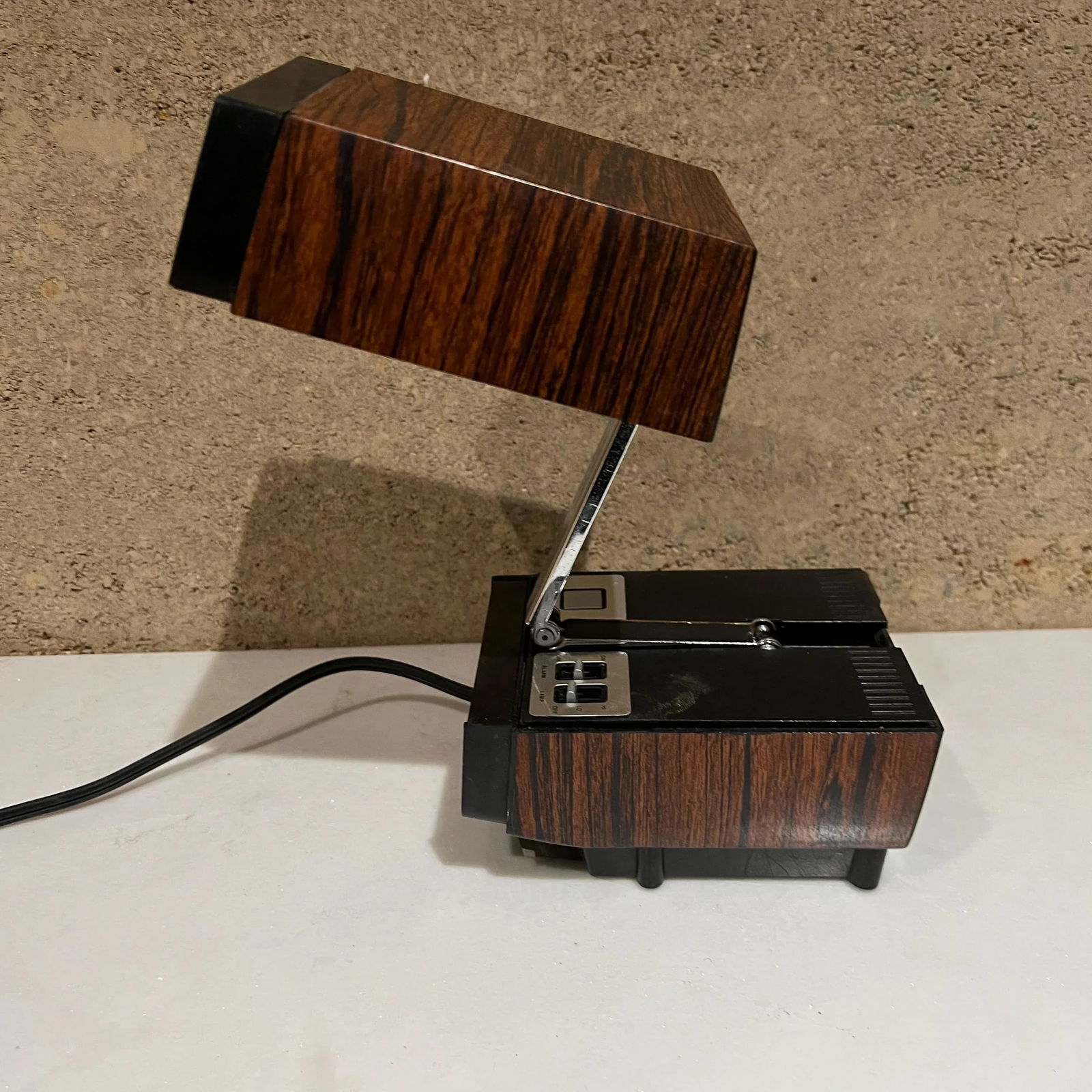 1970s Cosmo Time Folding Portable High Intensity Desk Lamp & Digital Alarm Clock - 2