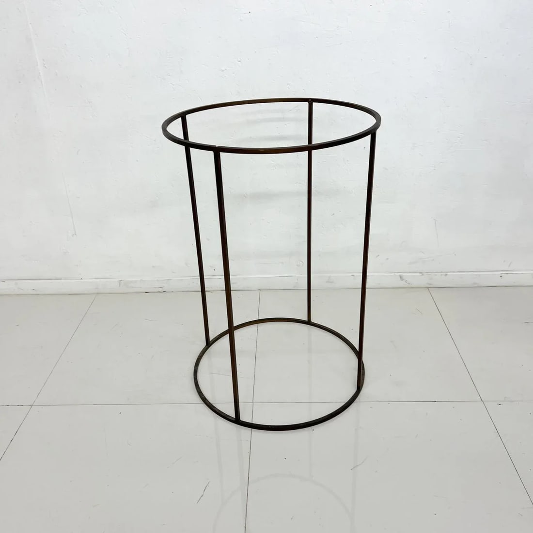 1960s After Paul McCobb Solid Brass Stand - 3