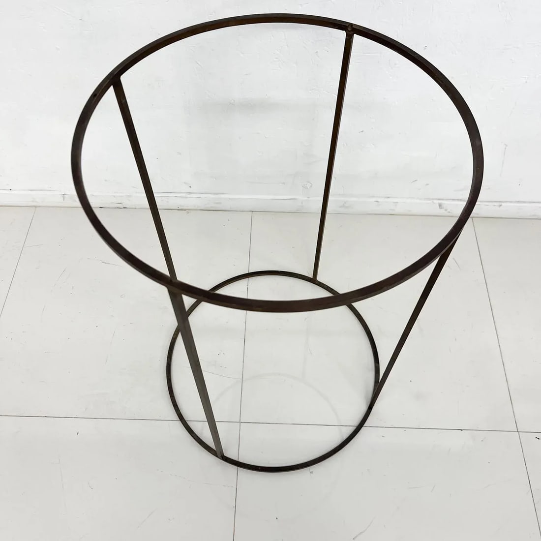 1960s After Paul McCobb Solid Brass Stand - 4