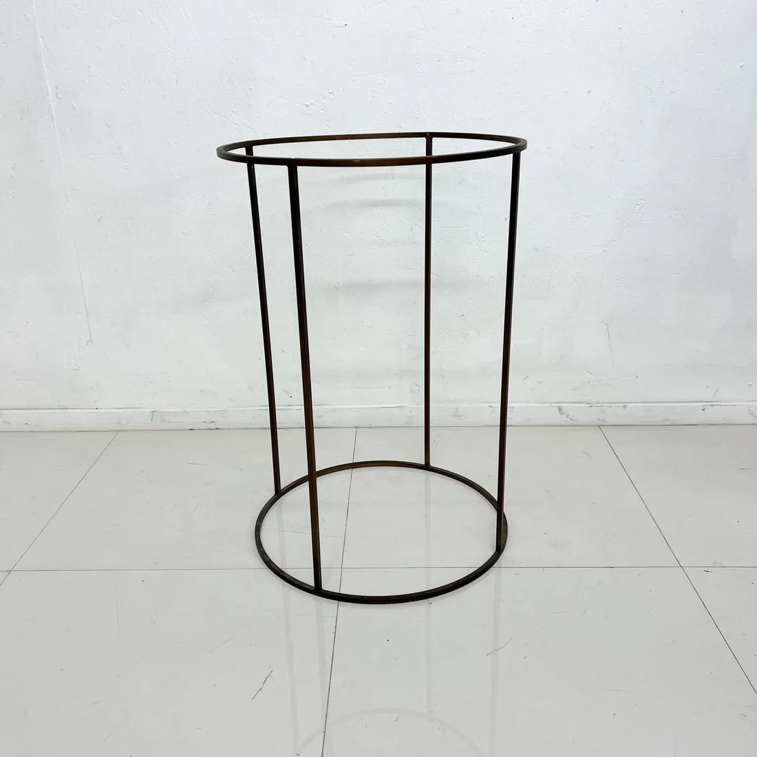 1960s After Paul McCobb Solid Brass Stand - 6