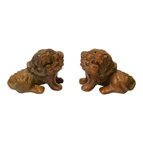 Chinese Pair Wood Carved Mini Foo Dog Lion FengShui Figure
