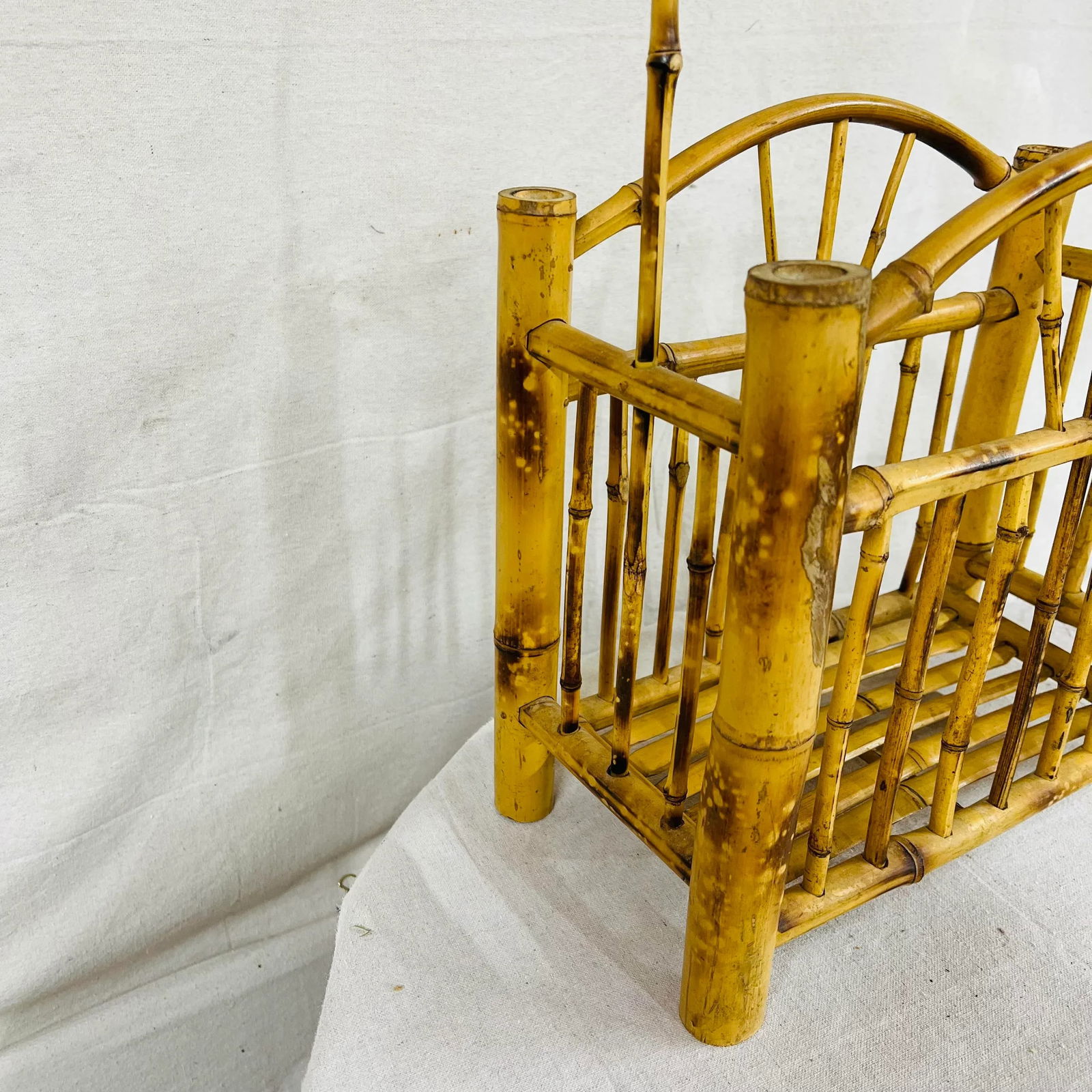 Burnt Rattan and Bamboo Magazine Rack With Arch Top - 3