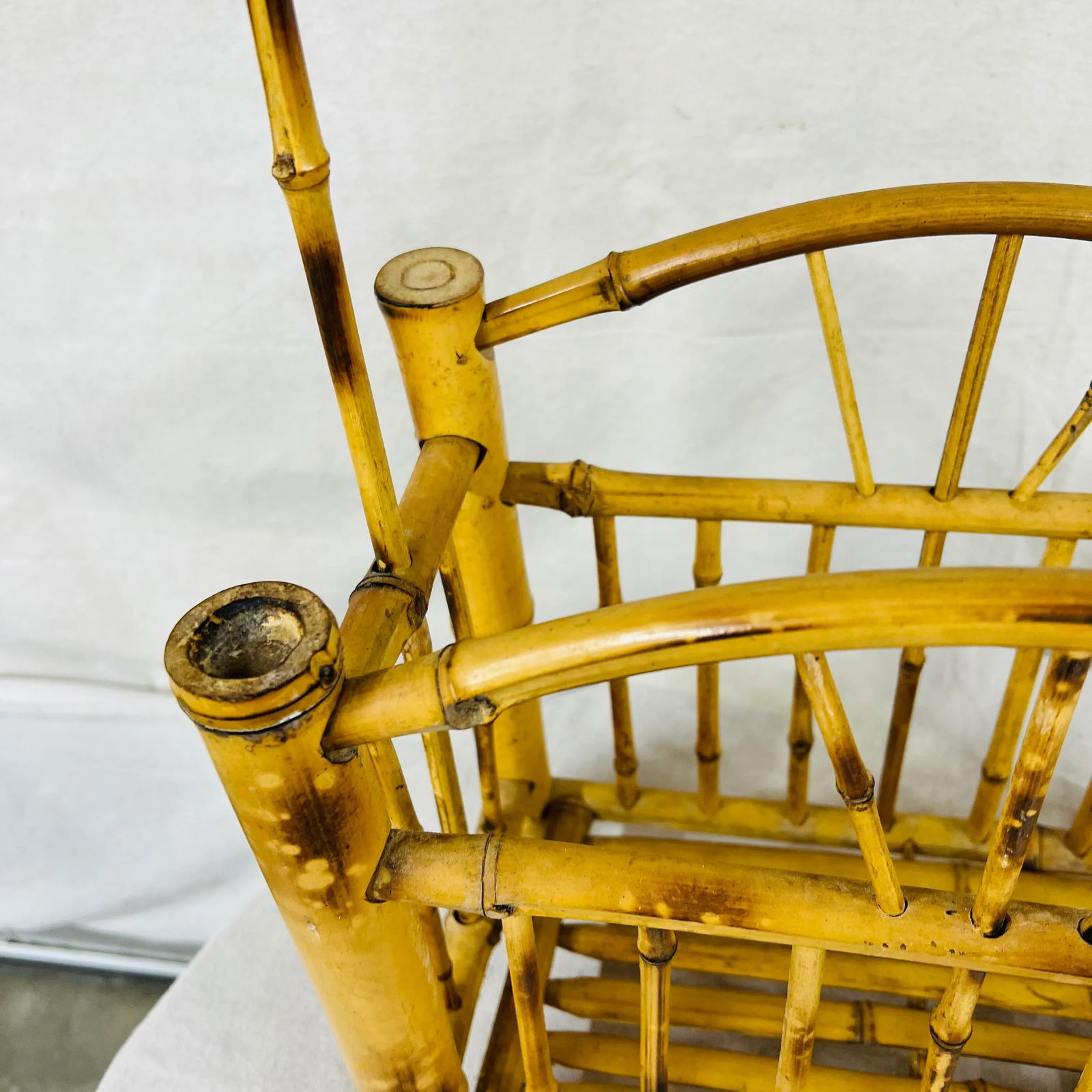 Burnt Rattan and Bamboo Magazine Rack With Arch Top - 7