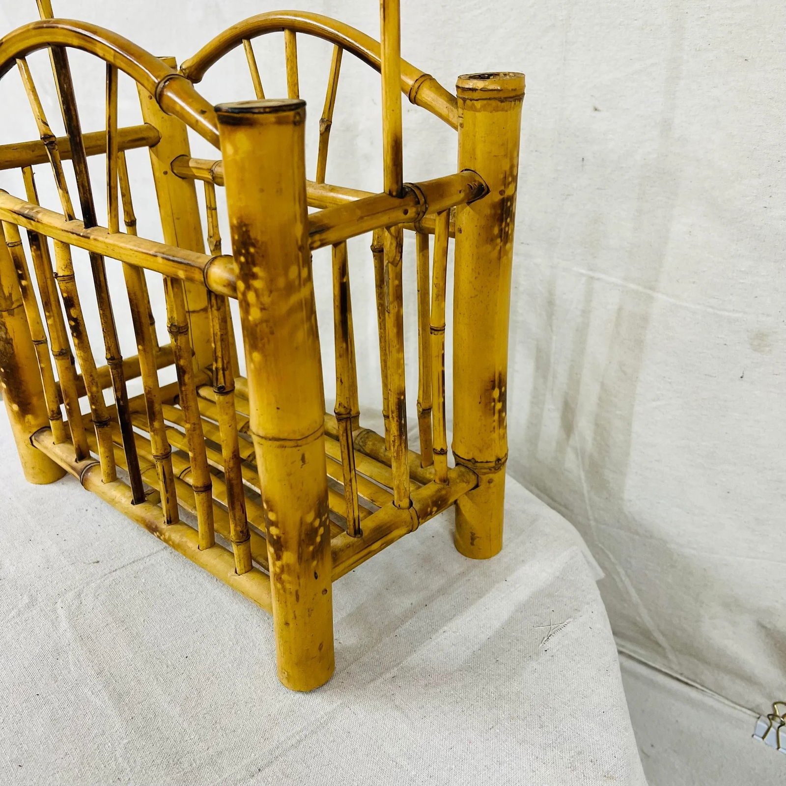 Burnt Rattan and Bamboo Magazine Rack With Arch Top - 9