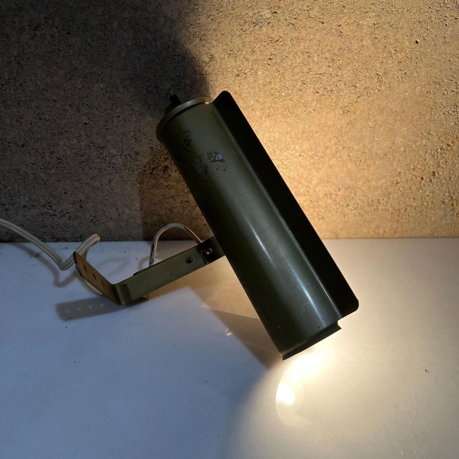 Vintage Industrial Gold Tube Wall Unit Task Picture Light, Los Angeles Ca - 7