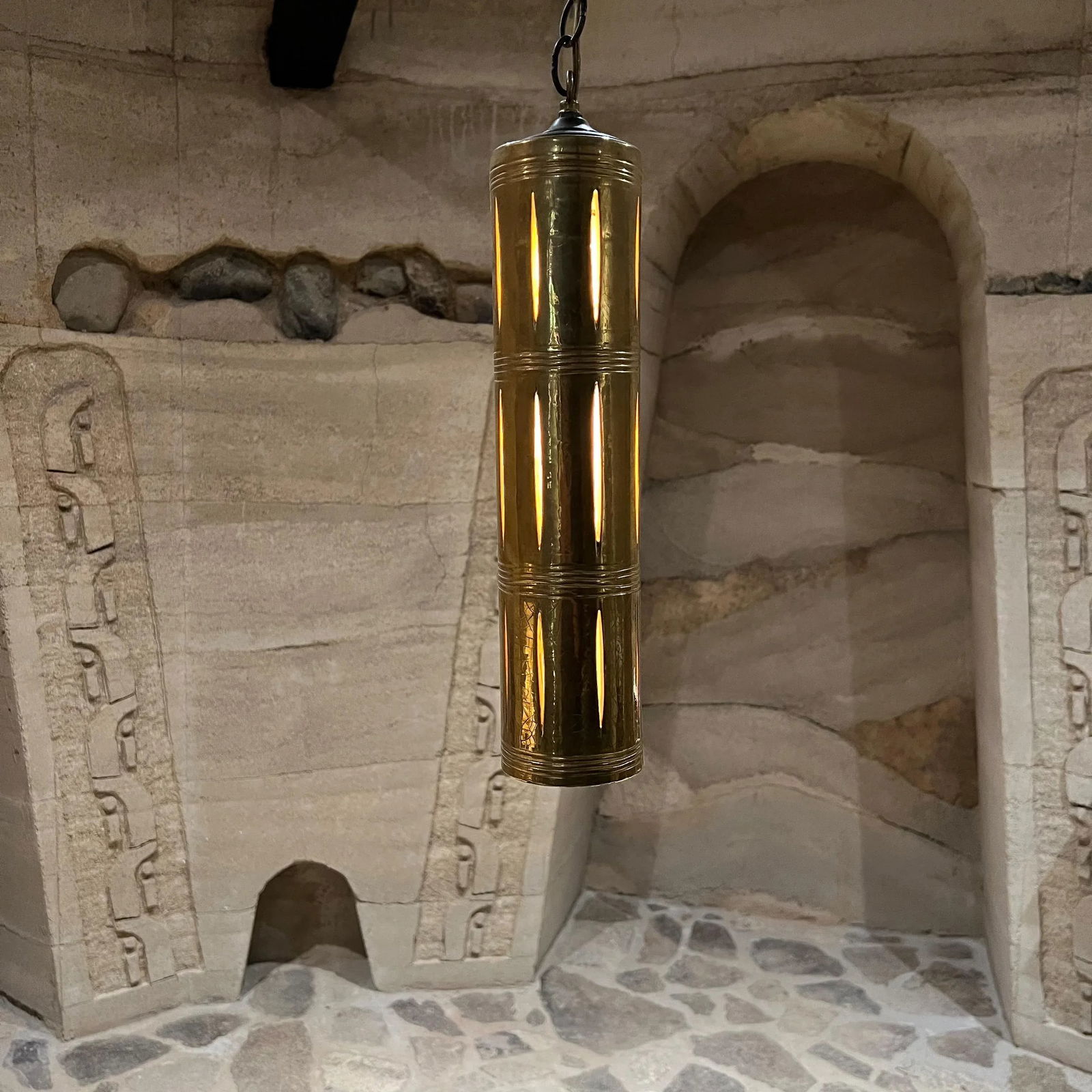 1960s Peekaboo Pendant Light Gold Ceramic - 3