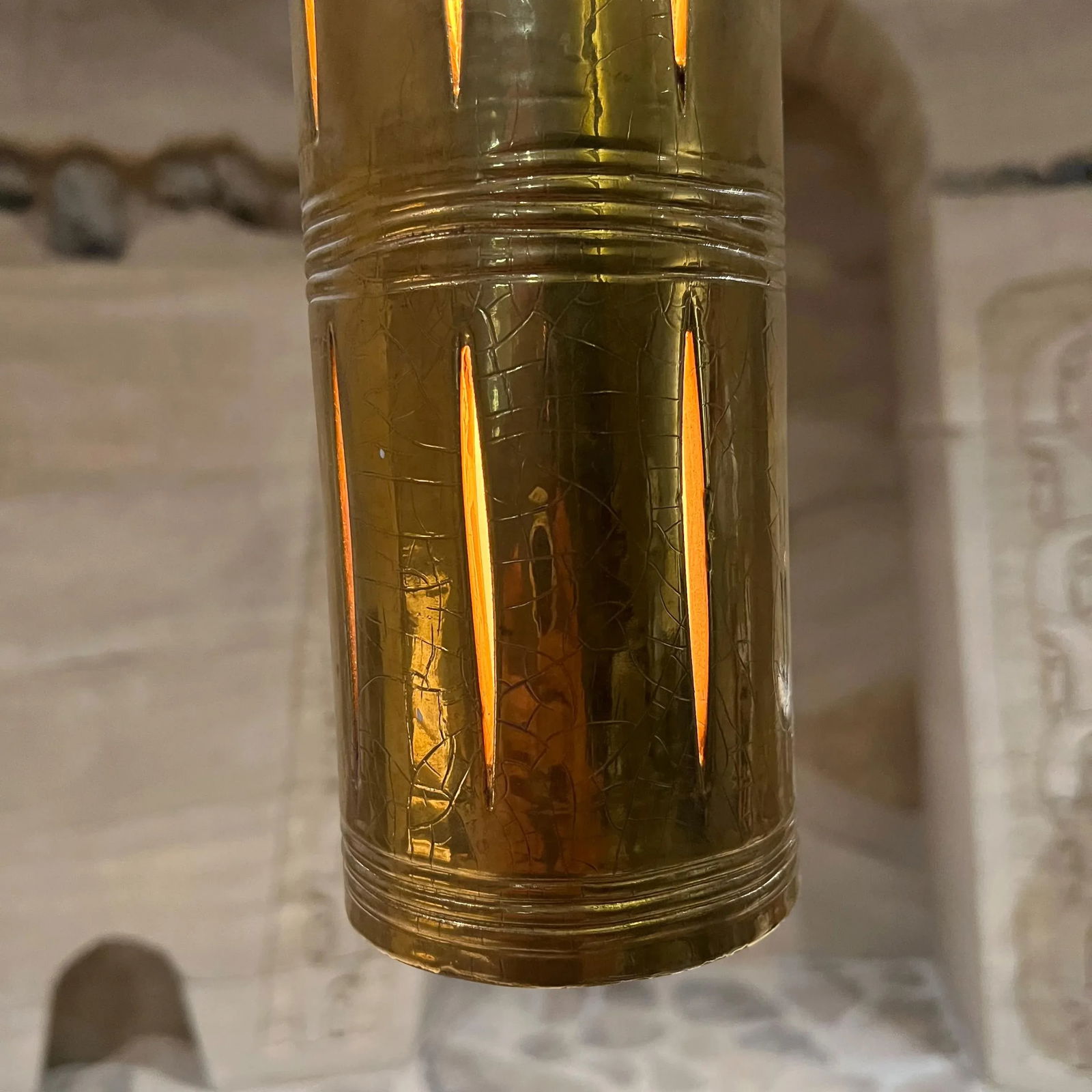 1960s Peekaboo Pendant Light Gold Ceramic - 6