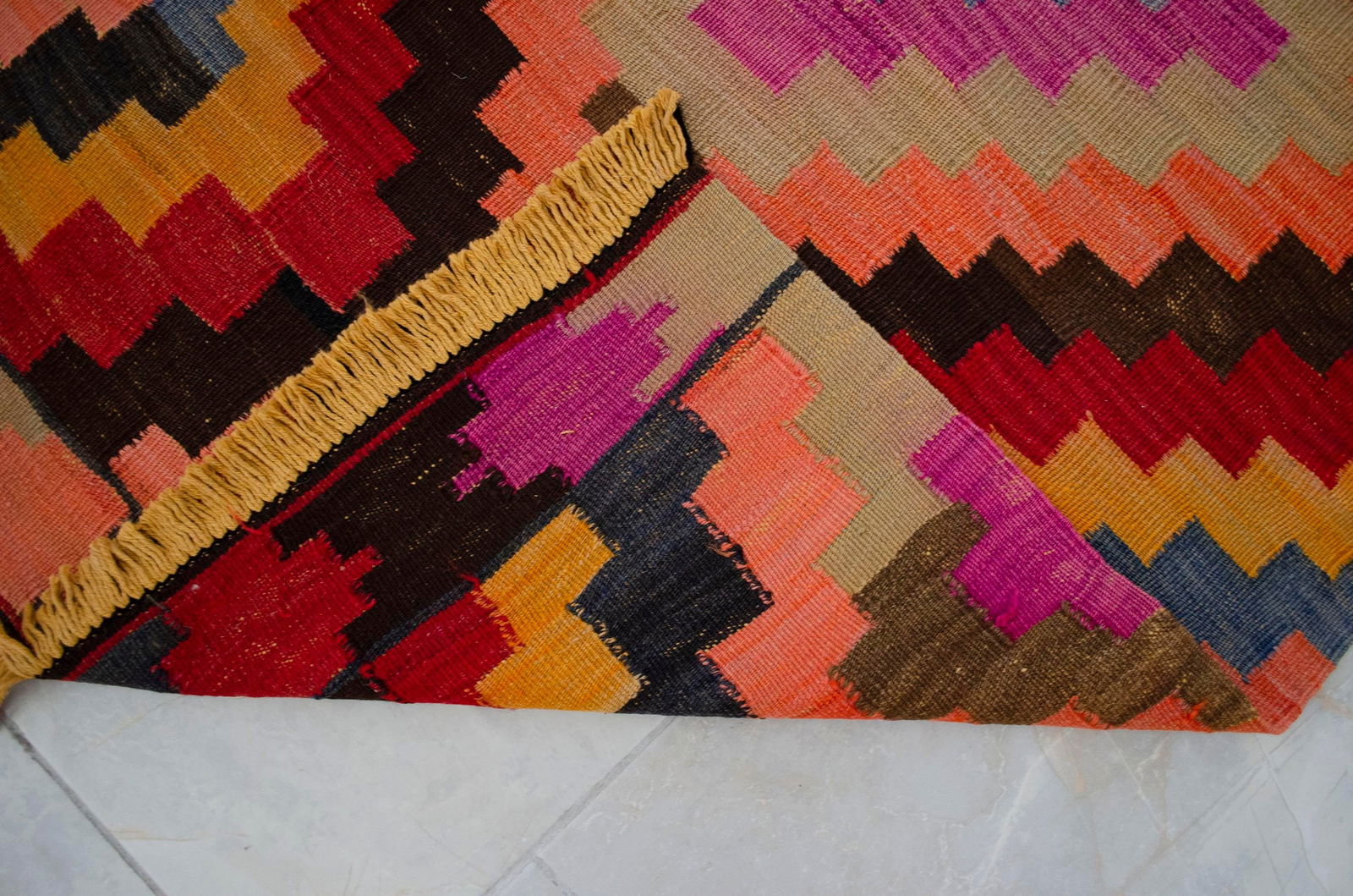 Vintage Turkish Kilim Runner Diamond Motif Handmade Runner Rug - 3"²1"³ × 9"² - 9