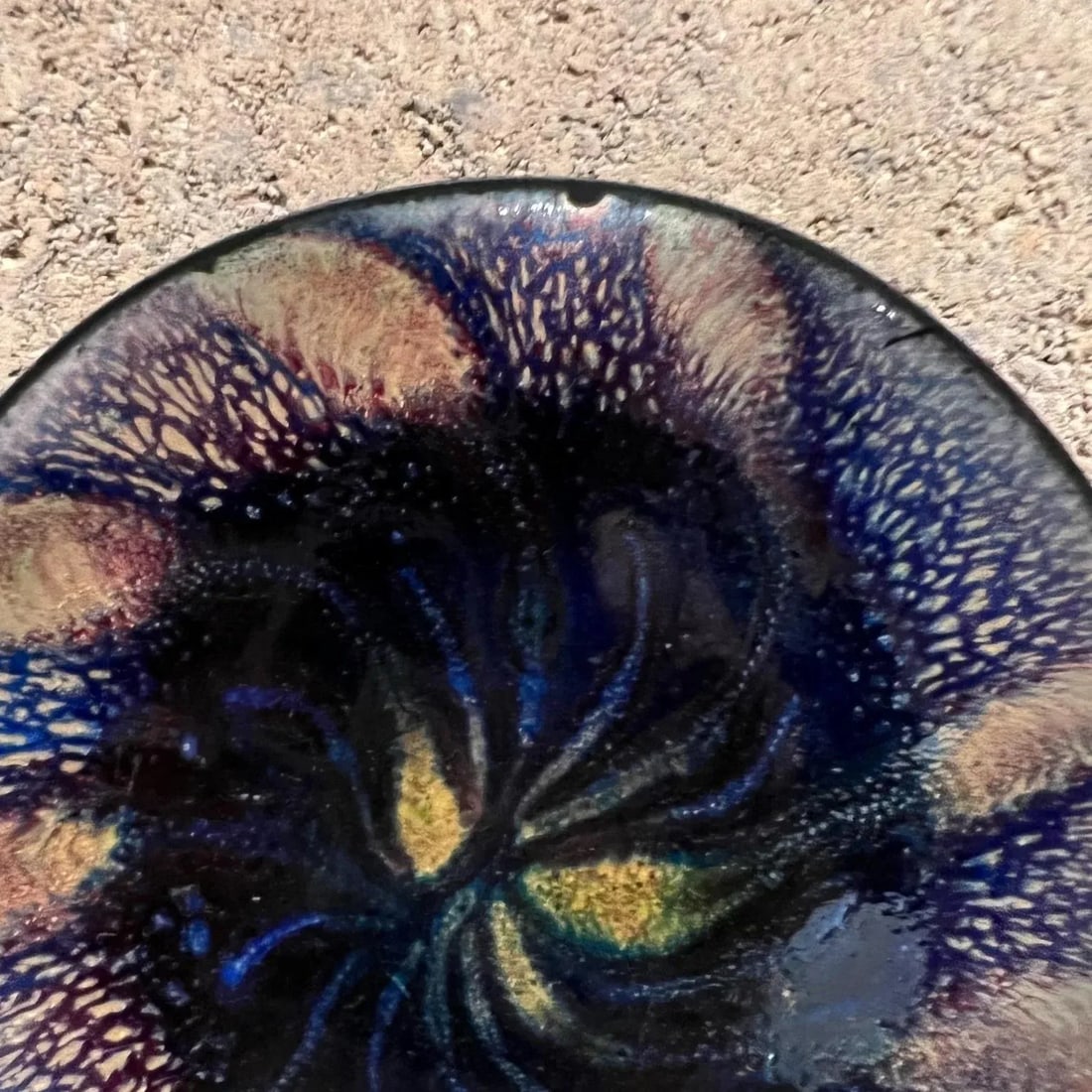 1960s Art Modernist Blue Fusion Swirl Copper Enamel Plate Signed - 4