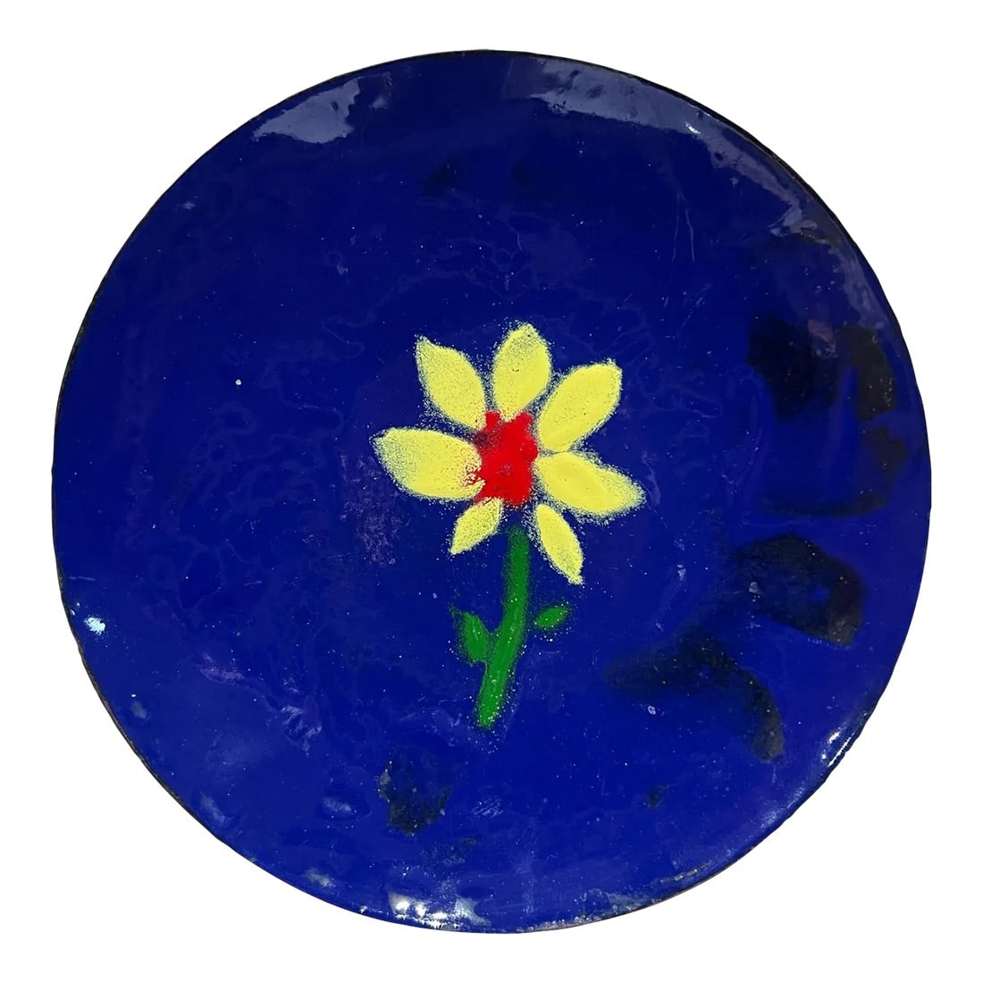 1967 Modern Copper Enamel Royal Blue Plate Yellow Daisy Flower Signed: AMBIANIC presents 1960s Modern Copper Enamel Royal Blue Plate Yellow Daisy Flower signed, appears as J Phalen 1967 on reverse 7 diameter x 1 Preowned vintage condition See images please Condition: