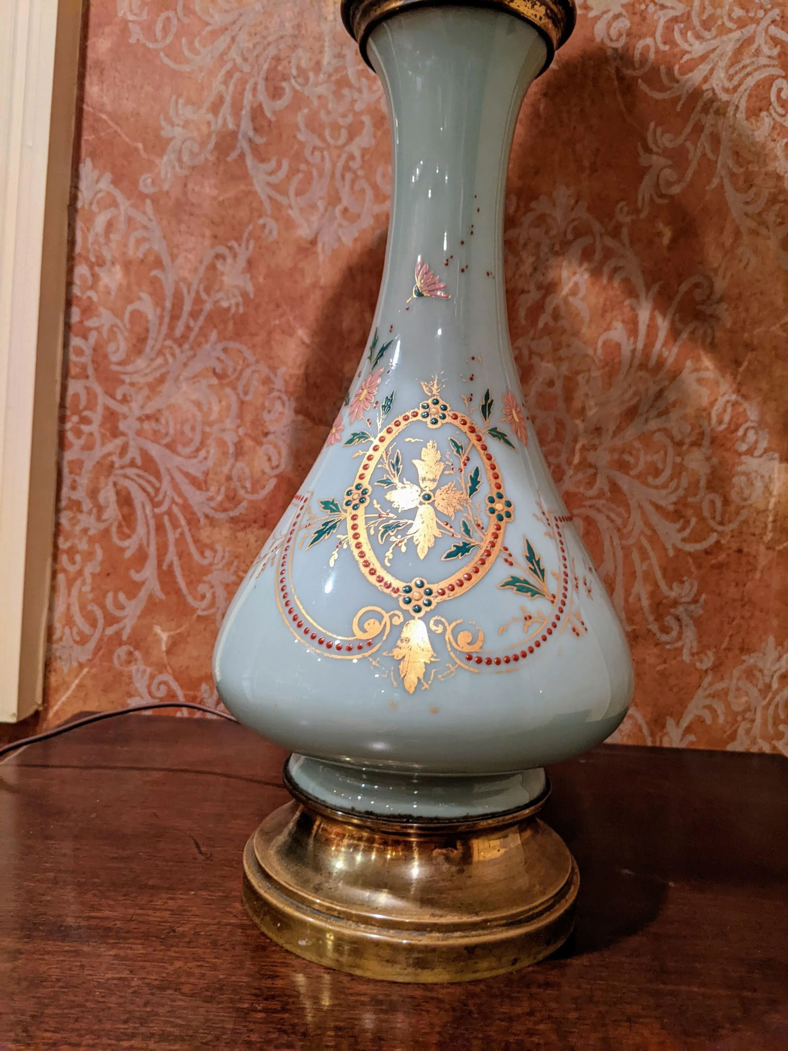 19th Century French Baby Blue Robin's Egg "Sevres" Blue Opaline Glass Table Lamp With Hand-Painted G - 8