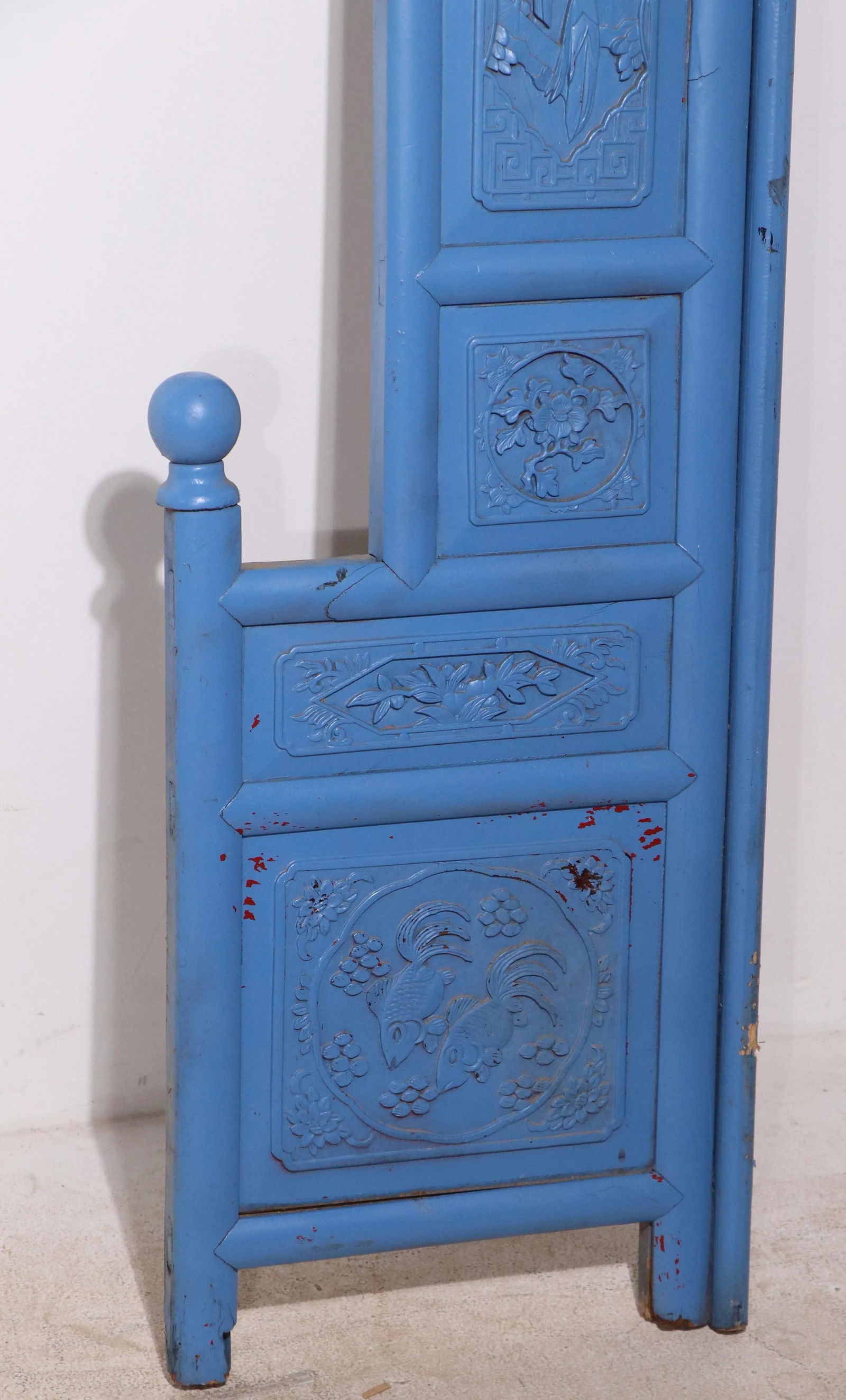 Early 20th Century Decorative Chinese Opium Bed Fragment - 2