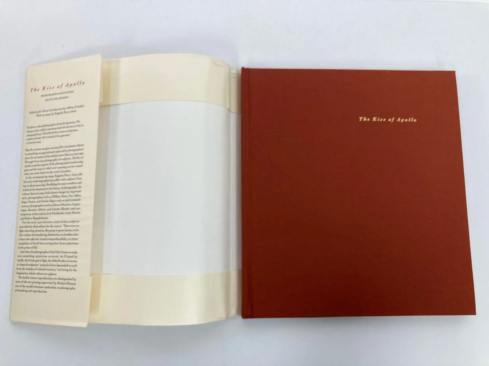 The Kiss of Apollo: Photography & Sculpture 1845 to the Present by Jeffrey Fraenkel and Eugenia Parr - 2