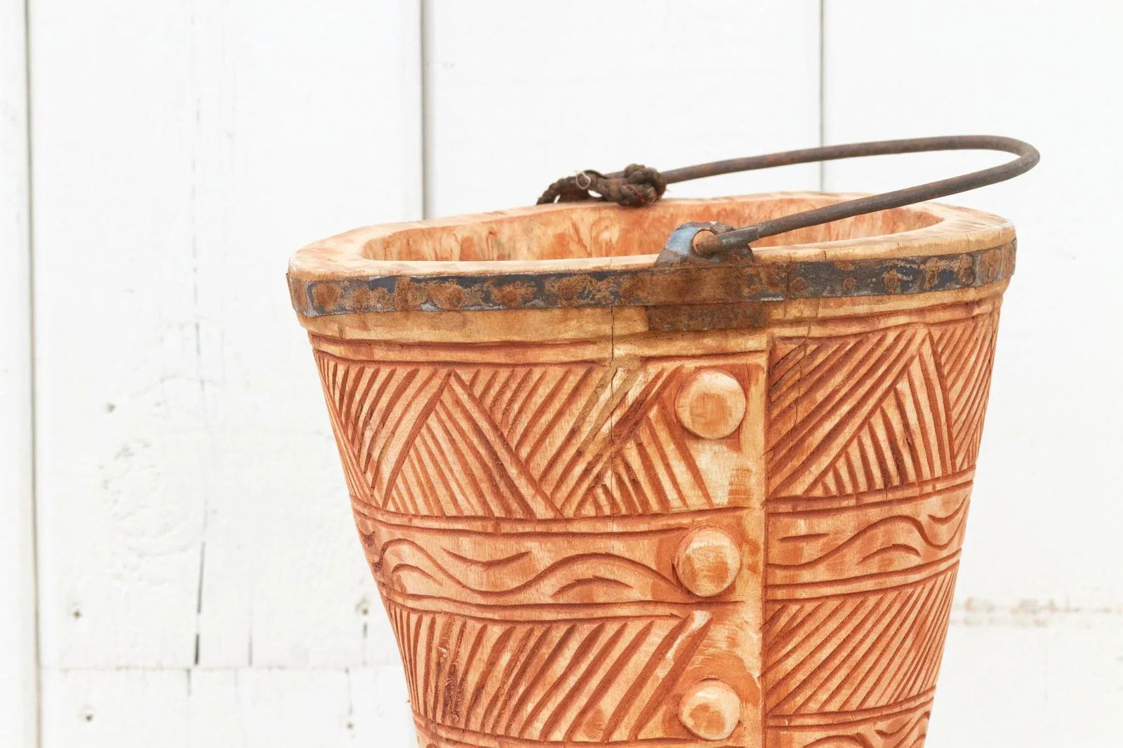 Coral Himachal Carved Bucket - 5