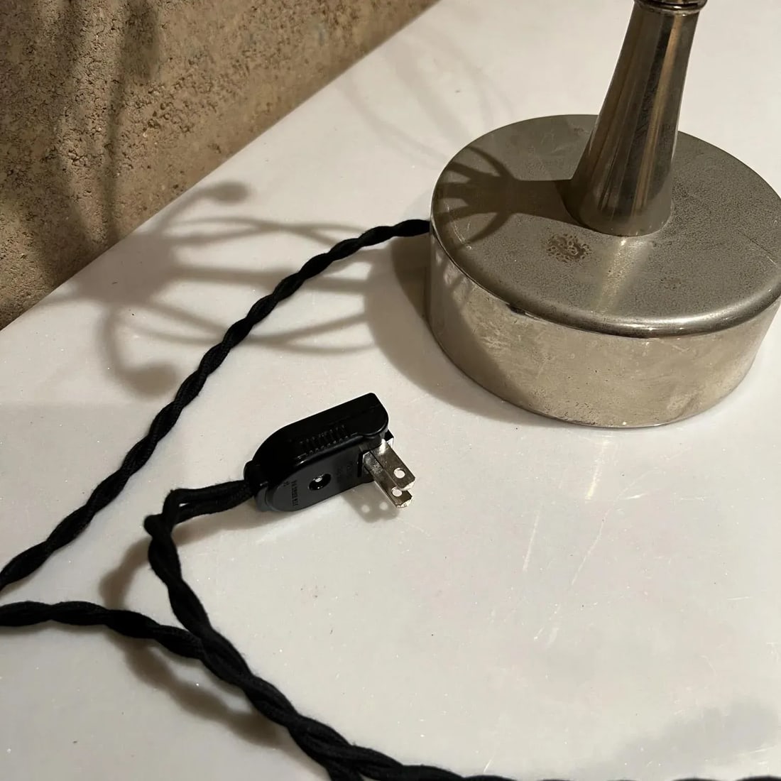 Mid 20th Century Sculptural Chrome Table Lamp - 9