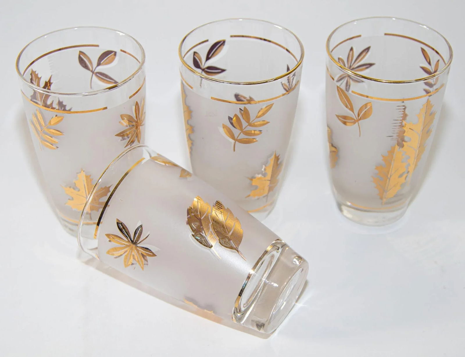 Vintage Libbey Frosted & Golden Foliage Cocktail Glasses, Set of 4 - 9