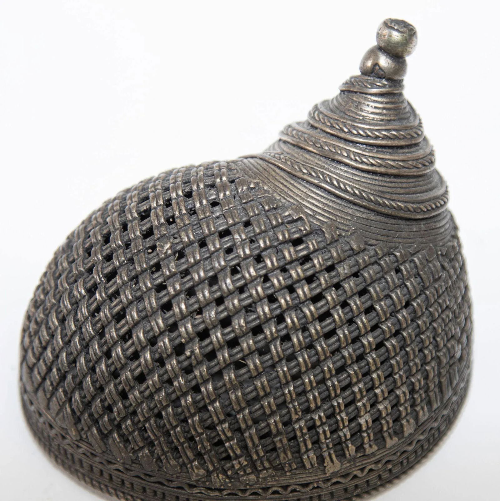 Indian Cast Brass Metal Incense Burner in a Snail Form - 3