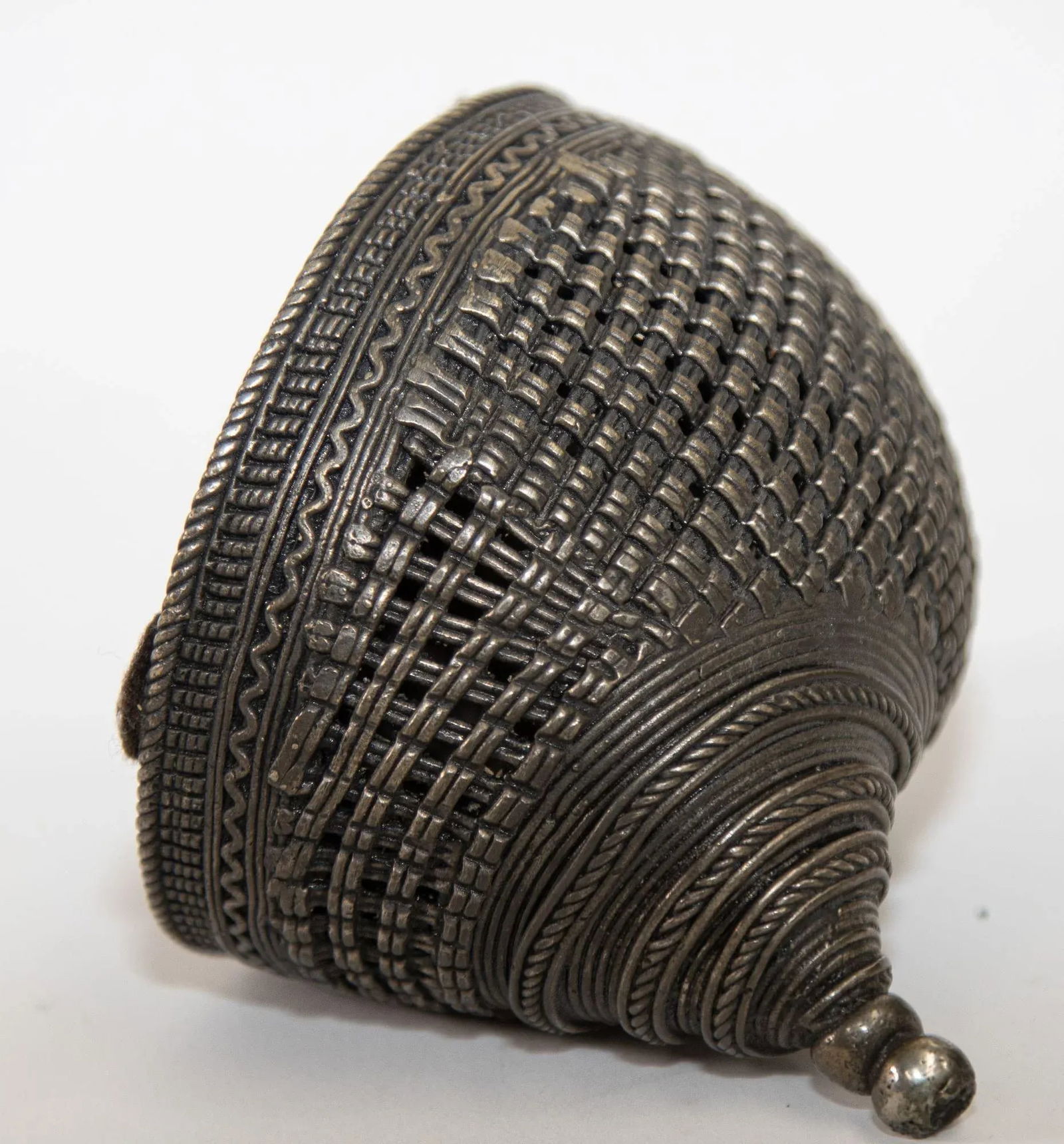 Indian Cast Brass Metal Incense Burner in a Snail Form - 6