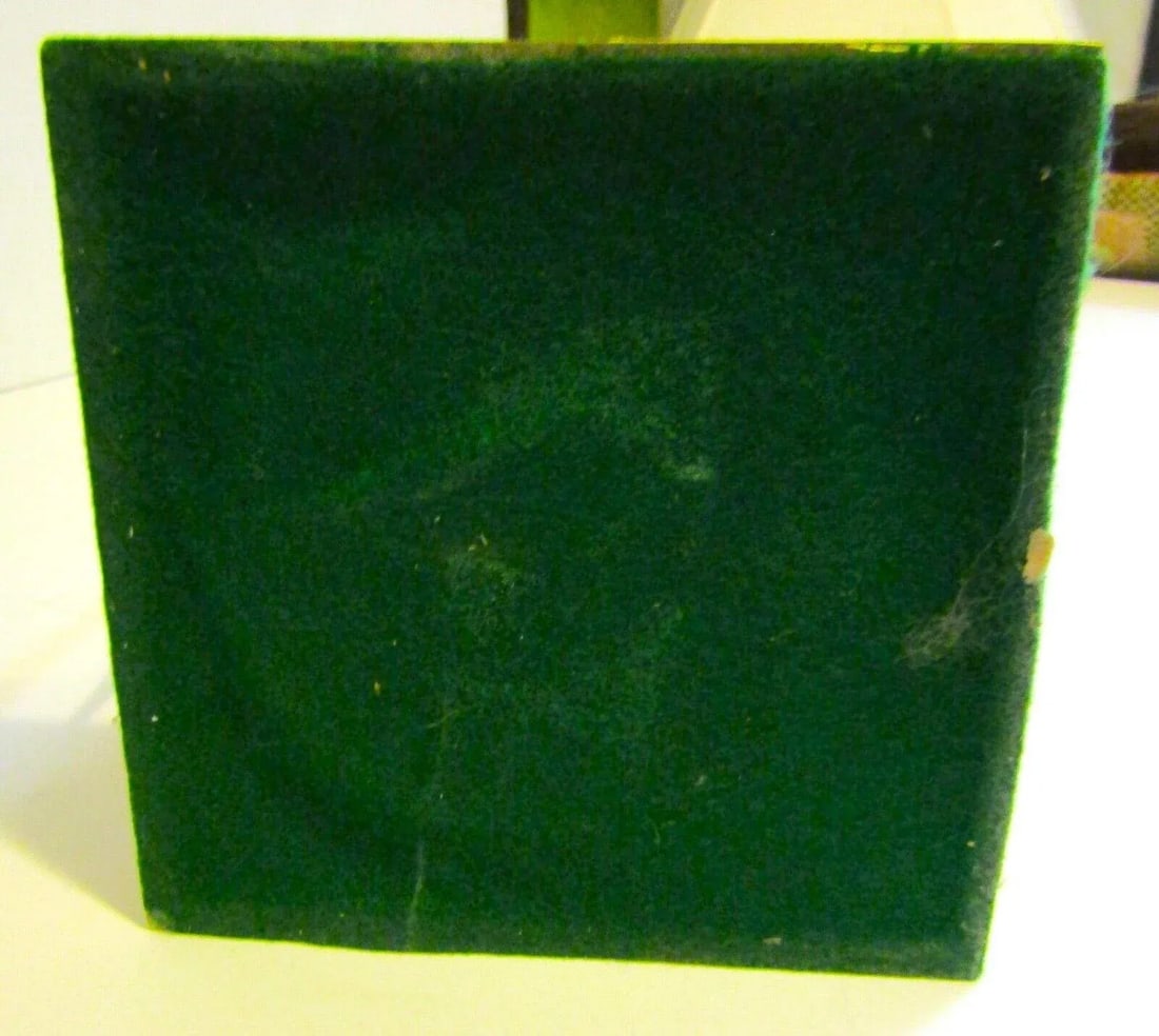 1980s Griotte Red Marble and Brass Corinthian Table Lamp With Lampshade - 11