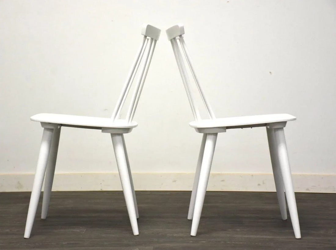 White Chair by Ky Varjonen -Each- - 4