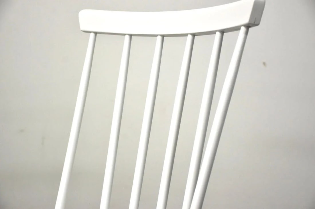 White Chair by Ky Varjonen -Each- - 6