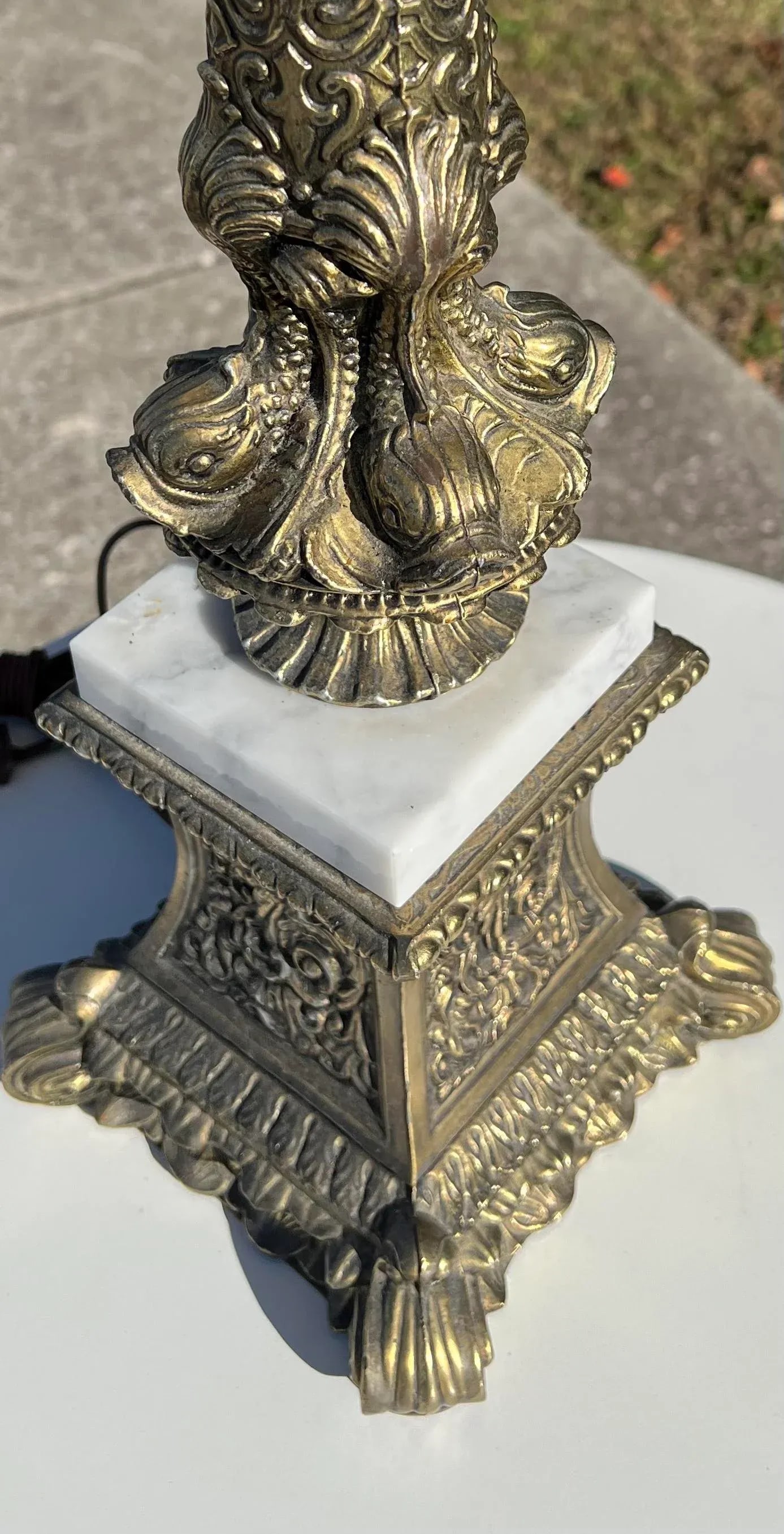 Vintage 1960s Metal Porpoise Filigree Lamp - 2