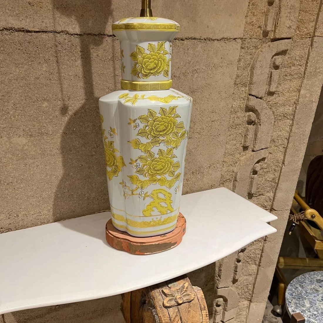 1960s Marbro Oriental Table Lamp Floral Porcelain - 6