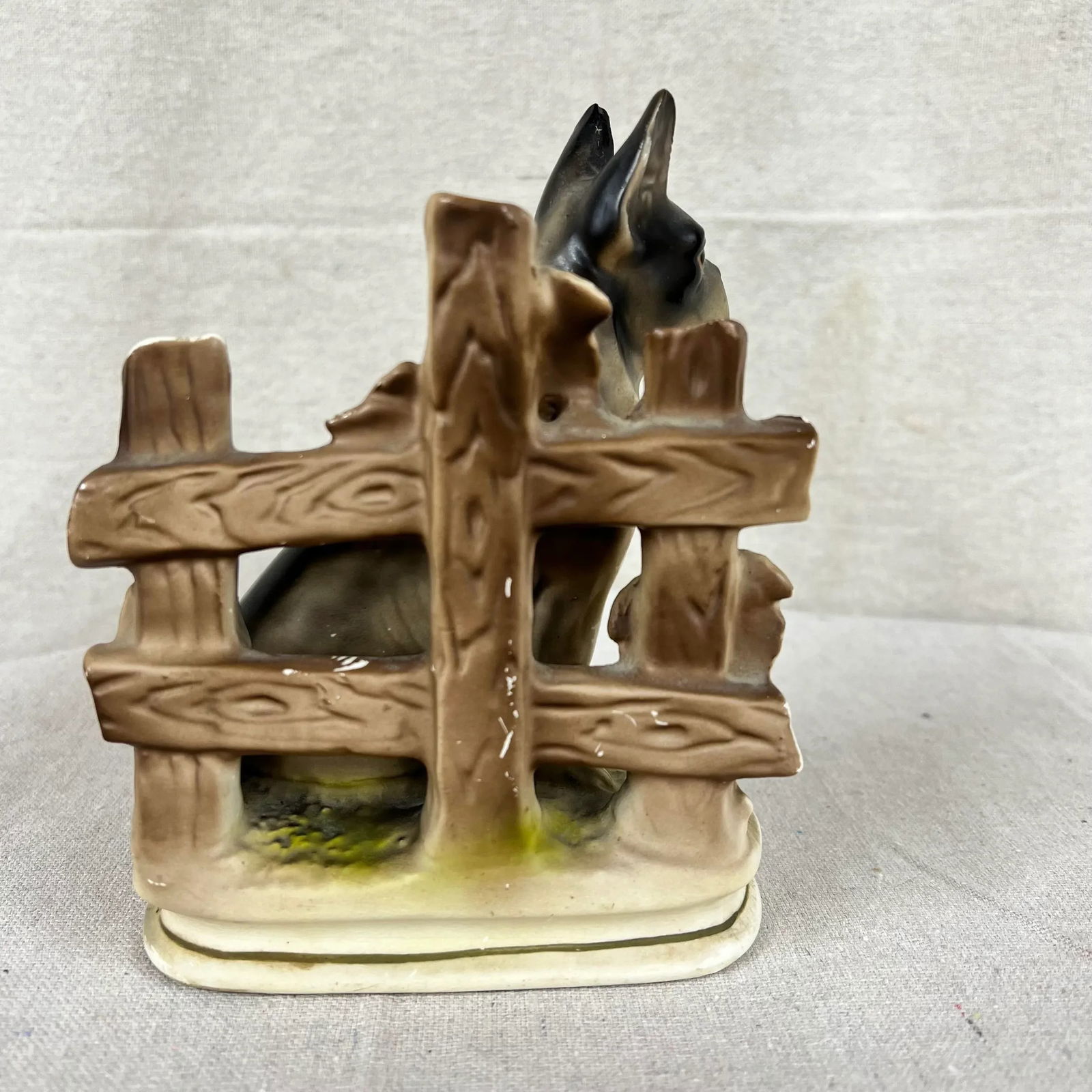 Mid Century Boxer / Bulldog Figurine - 3